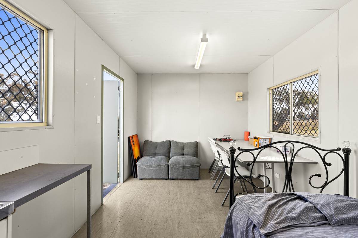 1953 Rabbit Fence Road, Dalveen For Sale by Farmbuy.com - image 12