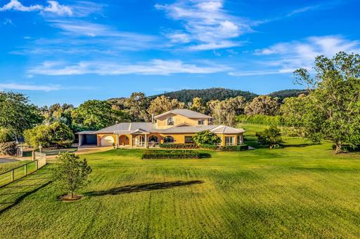 Farm Auction - NSW - Mudgee - 2850 - A Rare Mudgee Holding Combining Luxury, Productivity & Position 
