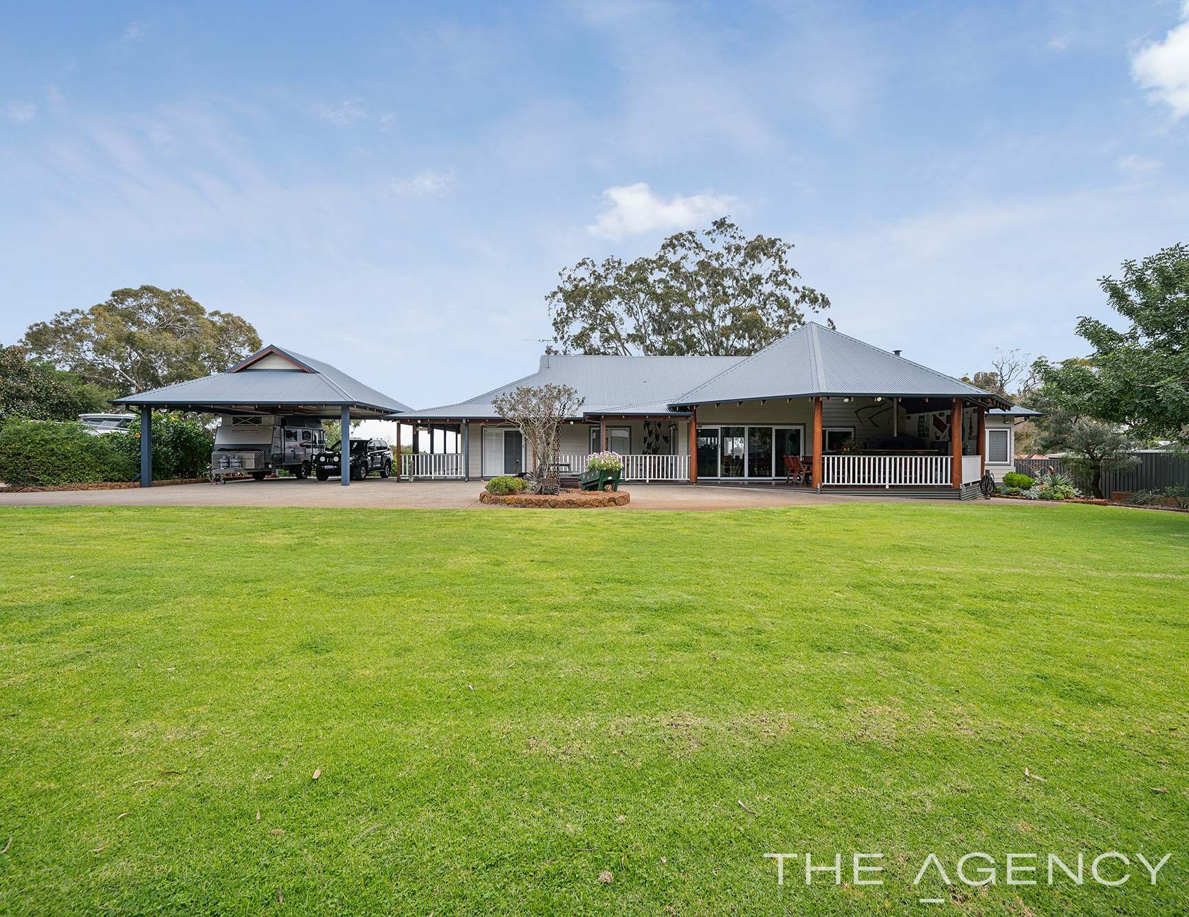 360 Viveash Road, Swan View For Sale by Farmbuy.com - image 4