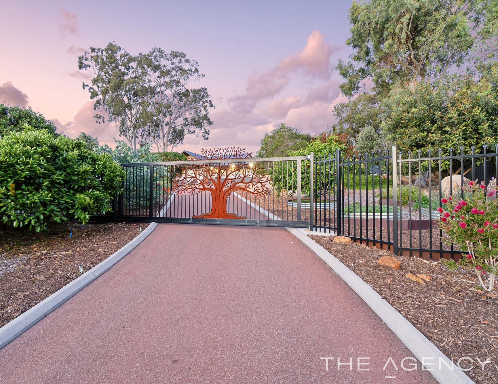 360 Viveash Road, Swan View For Sale by Farmbuy.com - image 35