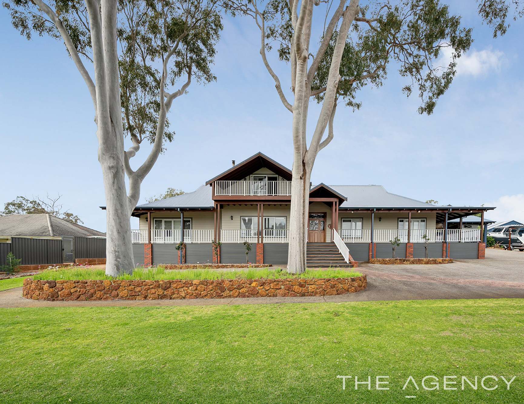 360 Viveash Road, Swan View For Sale by Farmbuy.com - image 3