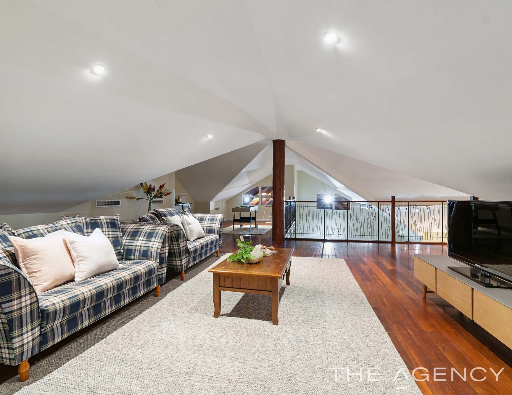 360 Viveash Road, Swan View For Sale by Farmbuy.com - image 10