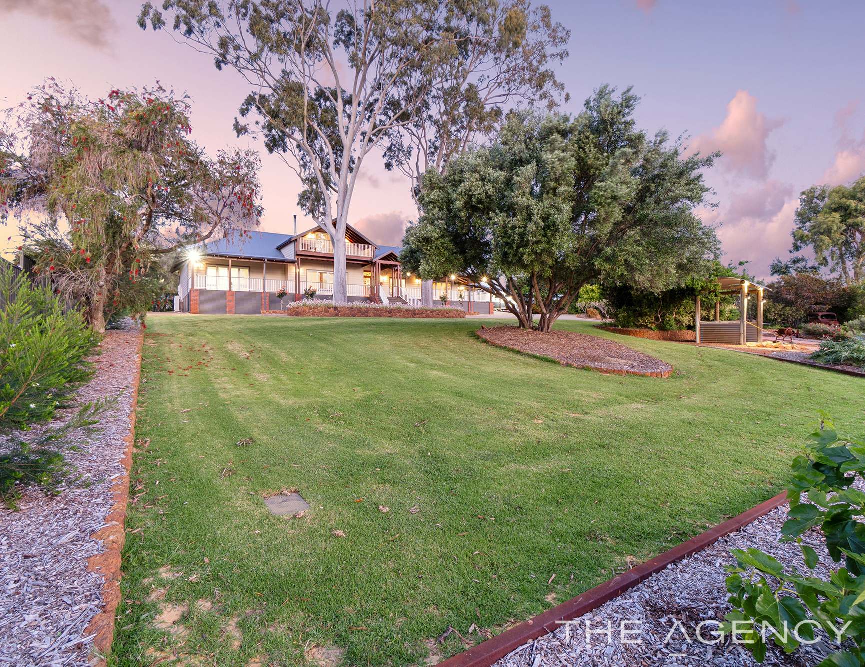 360 Viveash Road, Swan View For Sale by Farmbuy.com - image 32
