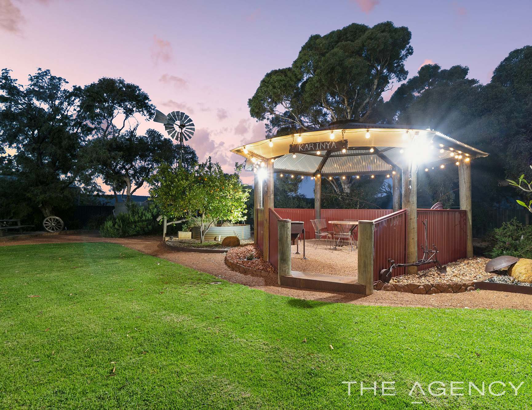 360 Viveash Road, Swan View For Sale by Farmbuy.com - image 16