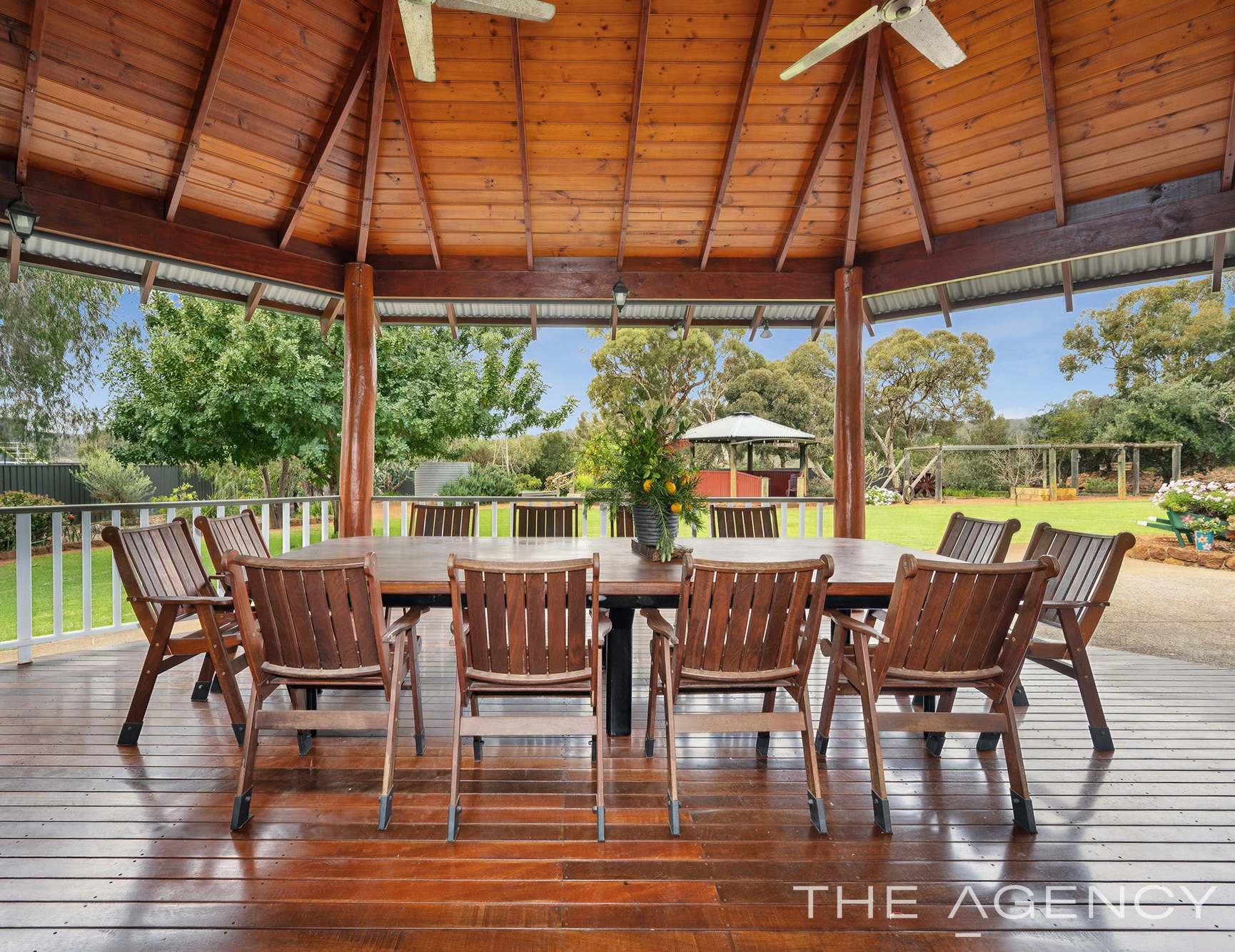 360 Viveash Road, Swan View For Sale by Farmbuy.com - image 9