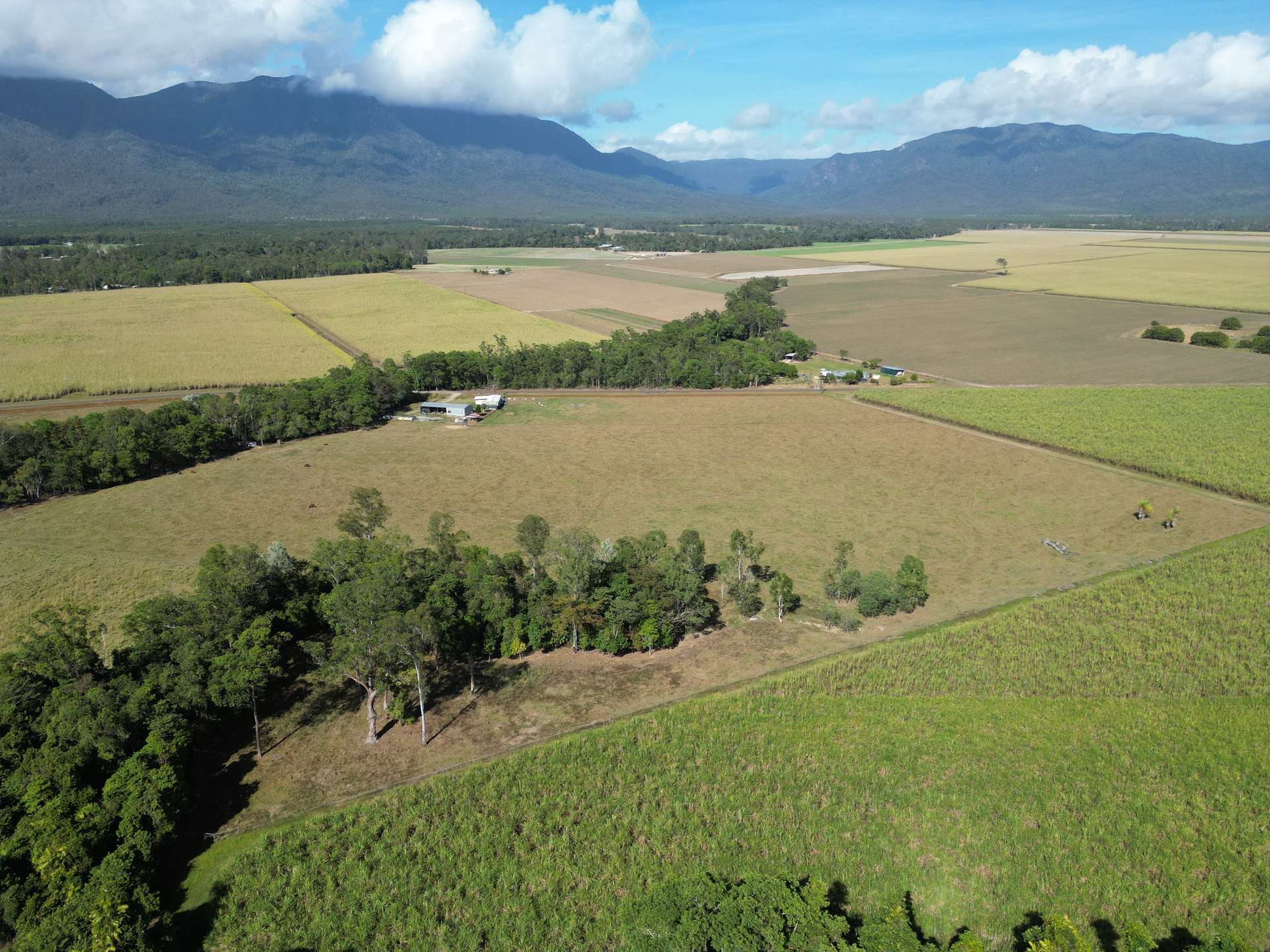 66 Hamilton Road, Cardwell For Sale by Farmbuy.com - image 24