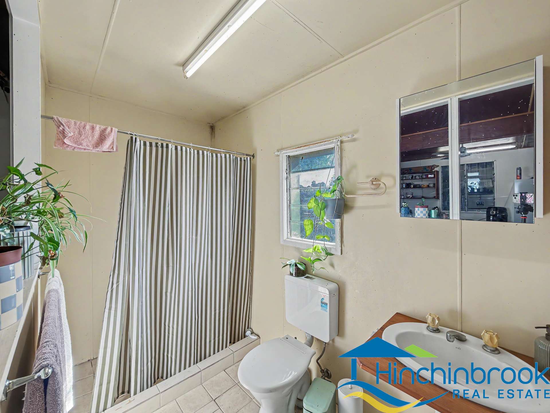 66 Hamilton Road, Cardwell For Sale by Farmbuy.com - image 17