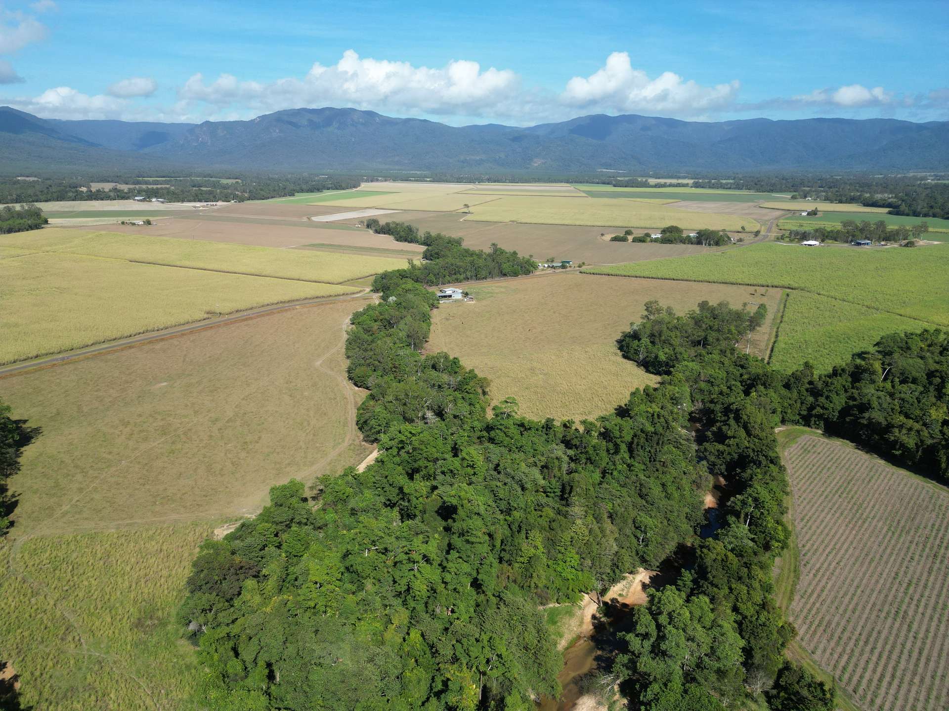 66 Hamilton Road, Cardwell For Sale by Farmbuy.com - image 26