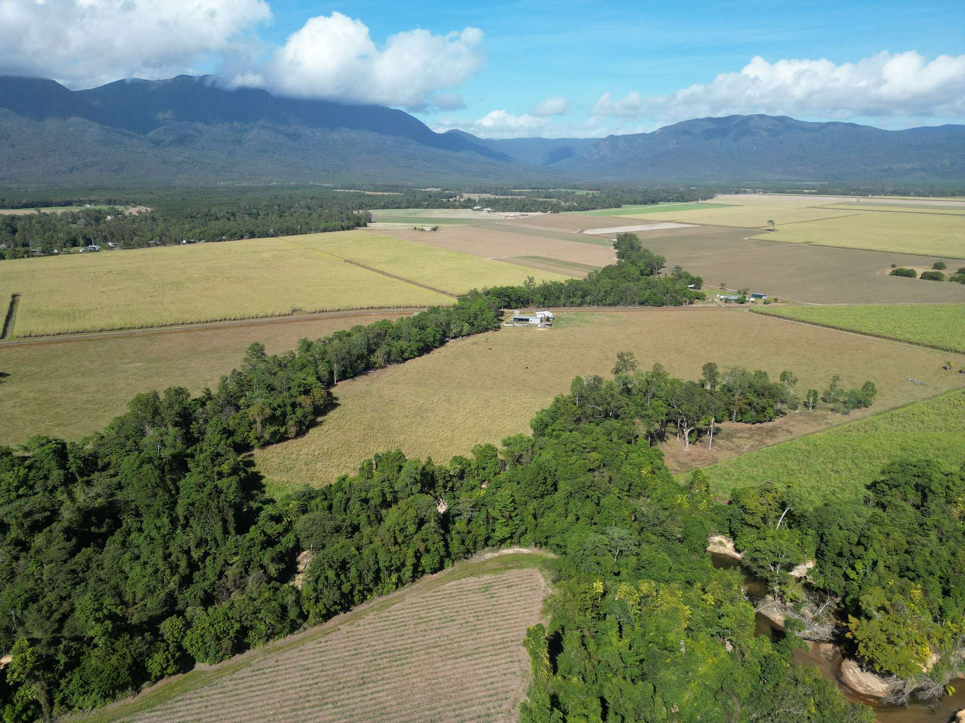 66 Hamilton Road, Cardwell For Sale by Farmbuy.com - image 25