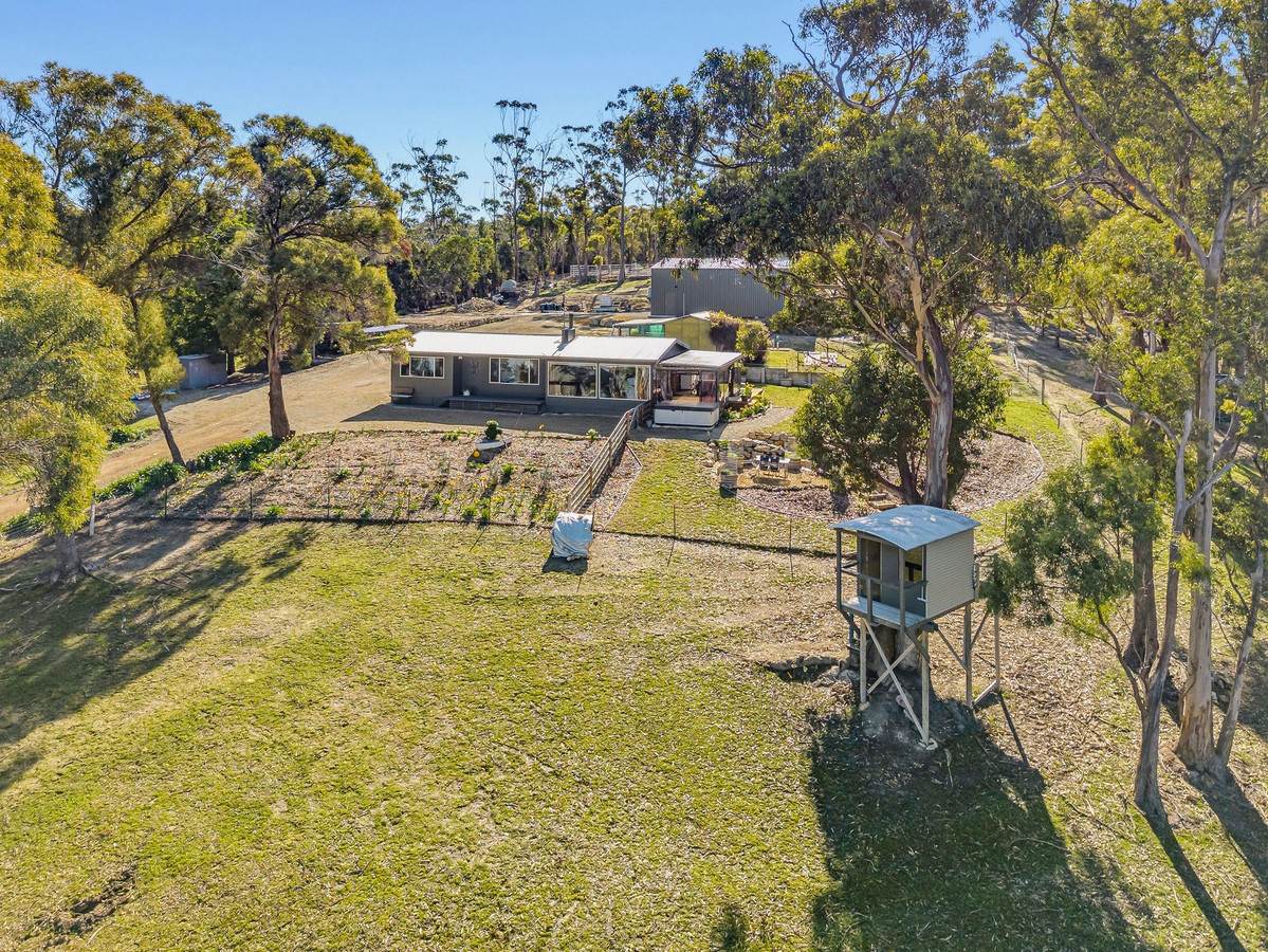 50 Wisbys Road, North Bruny For Sale by Farmbuy.com - image 24