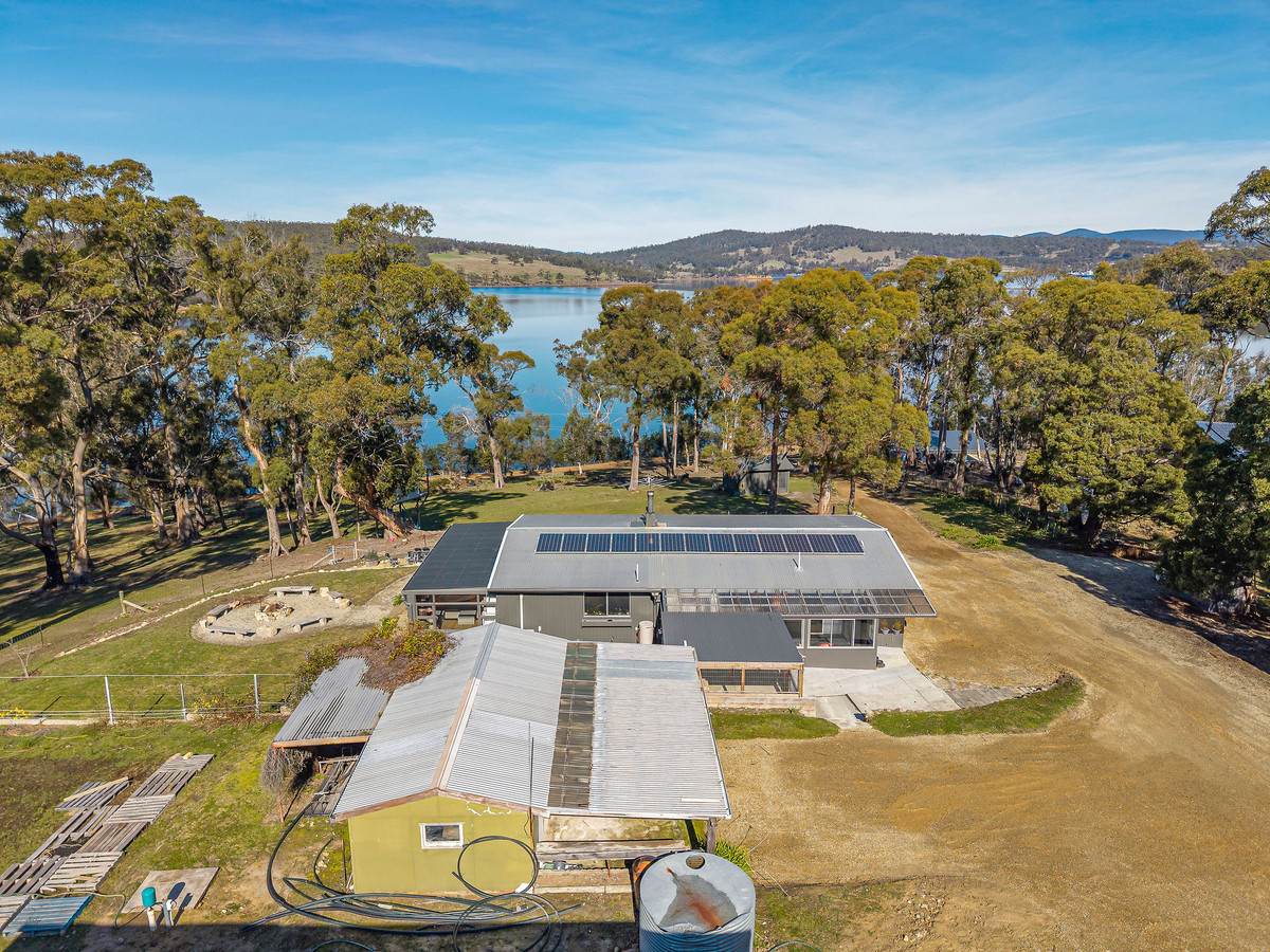 50 Wisbys Road, North Bruny For Sale by Farmbuy.com - image 26