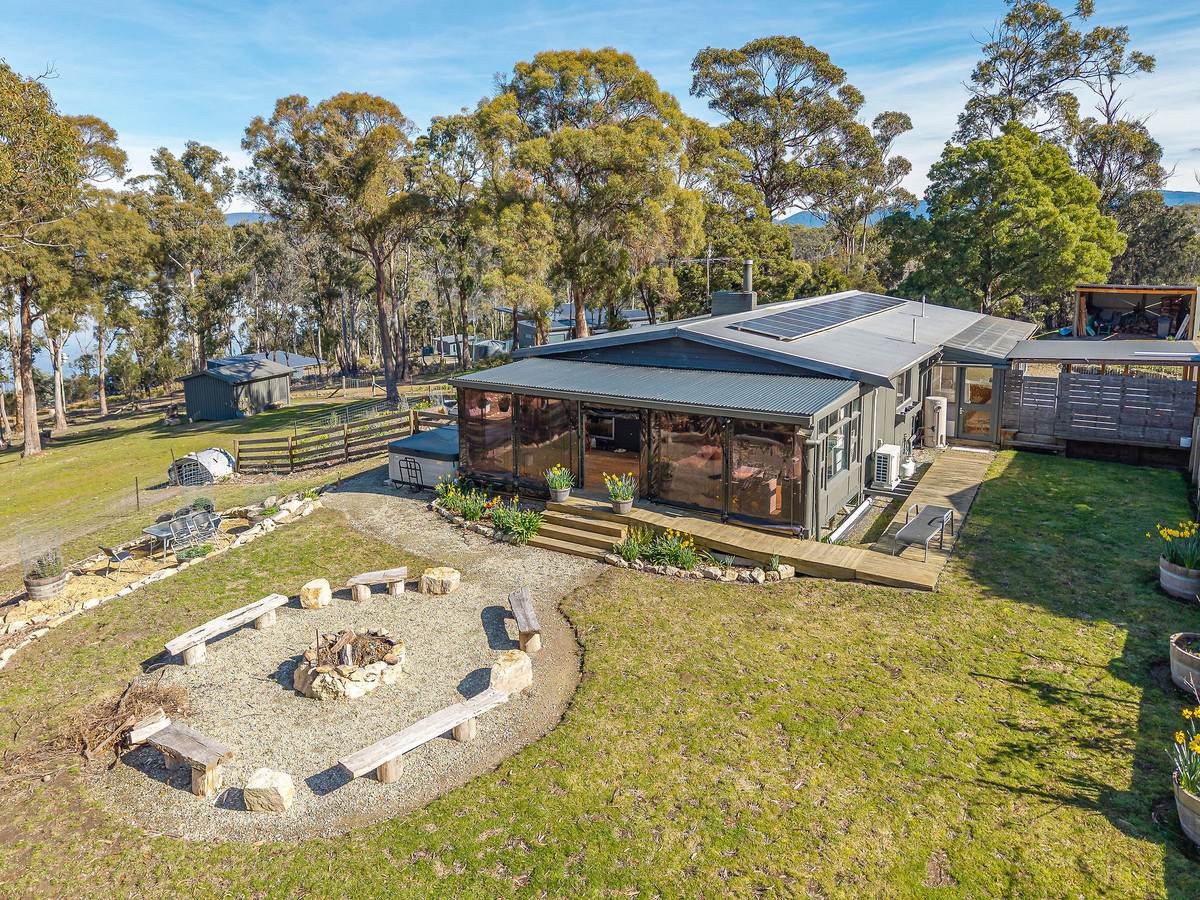 50 Wisbys Road, North Bruny For Sale by Farmbuy.com - image 17