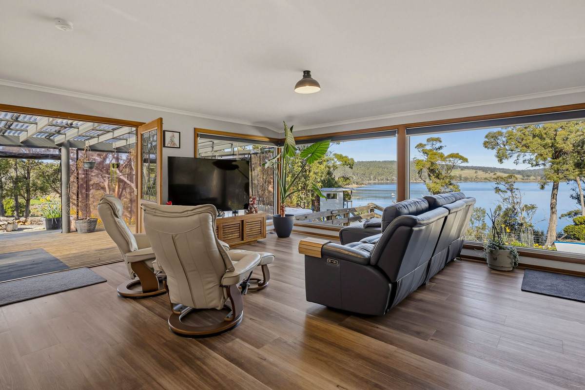 50 Wisbys Road, North Bruny For Sale by Farmbuy.com - image 5