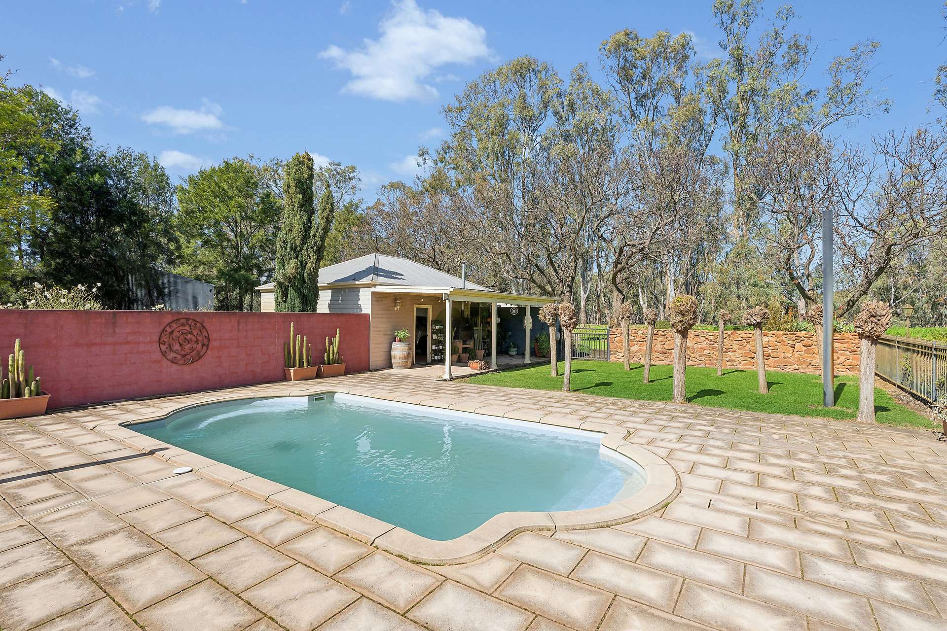 79 Yanco Weir Road, Leeton For Sale by Farmbuy.com - image 13