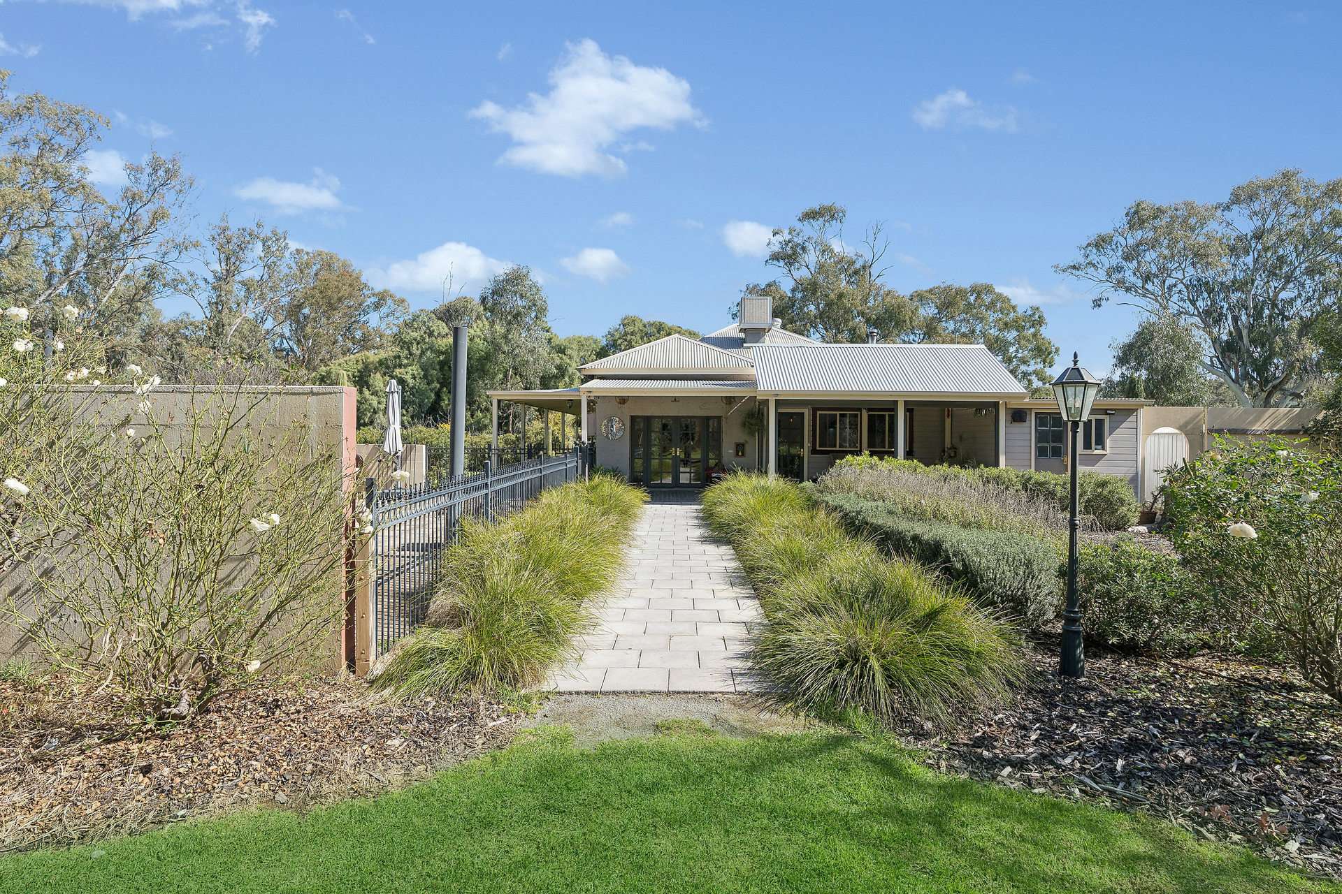 79 Yanco Weir Road, Leeton For Sale by Farmbuy.com - image 14