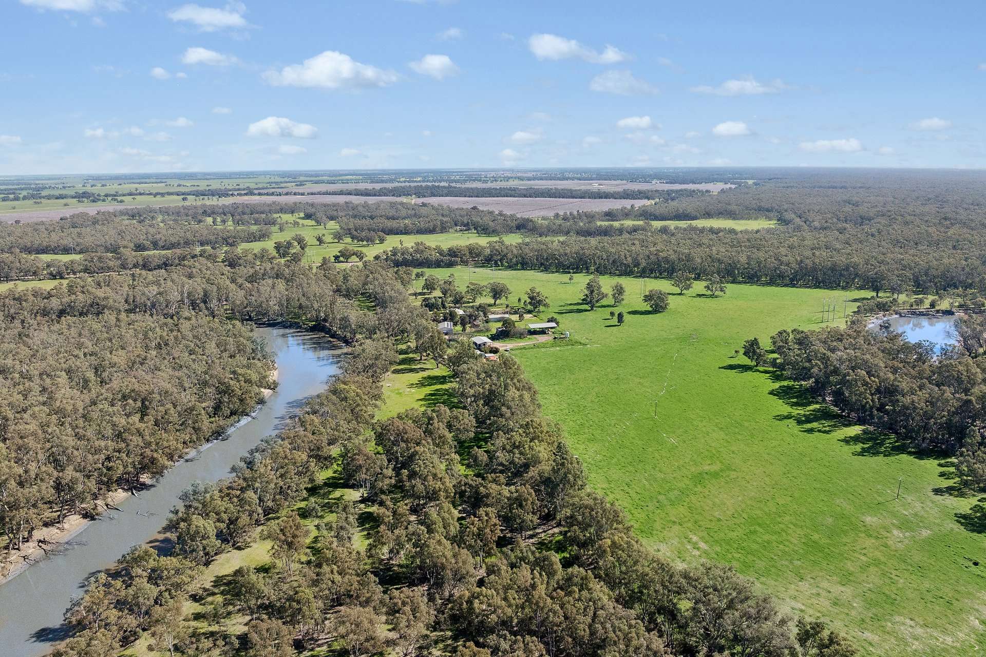 79 Yanco Weir Road, Leeton For Sale by Farmbuy.com - image 18