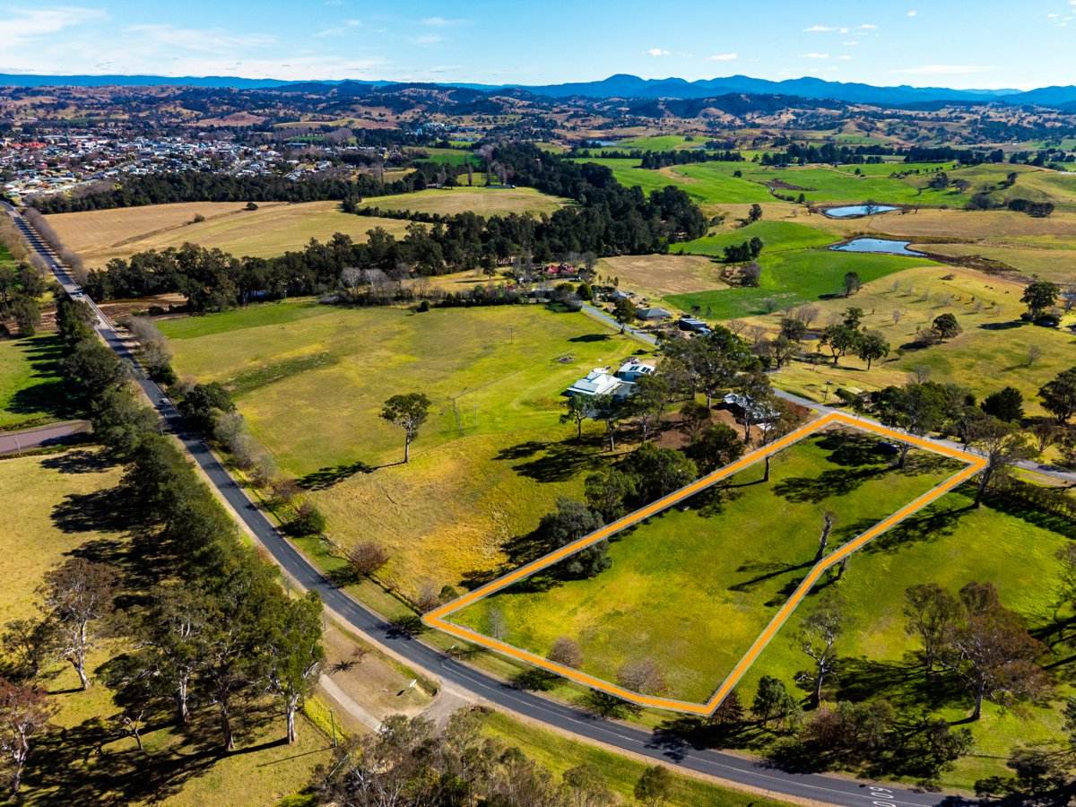 21 Moore Wren Road, Tarraganda For Sale by Farmbuy.com - image 1