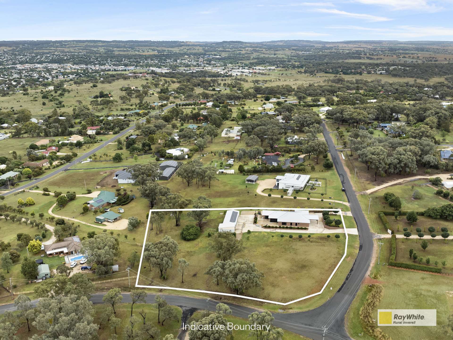11 Wolbah Close, Inverell For Sale by Farmbuy.com - image 32