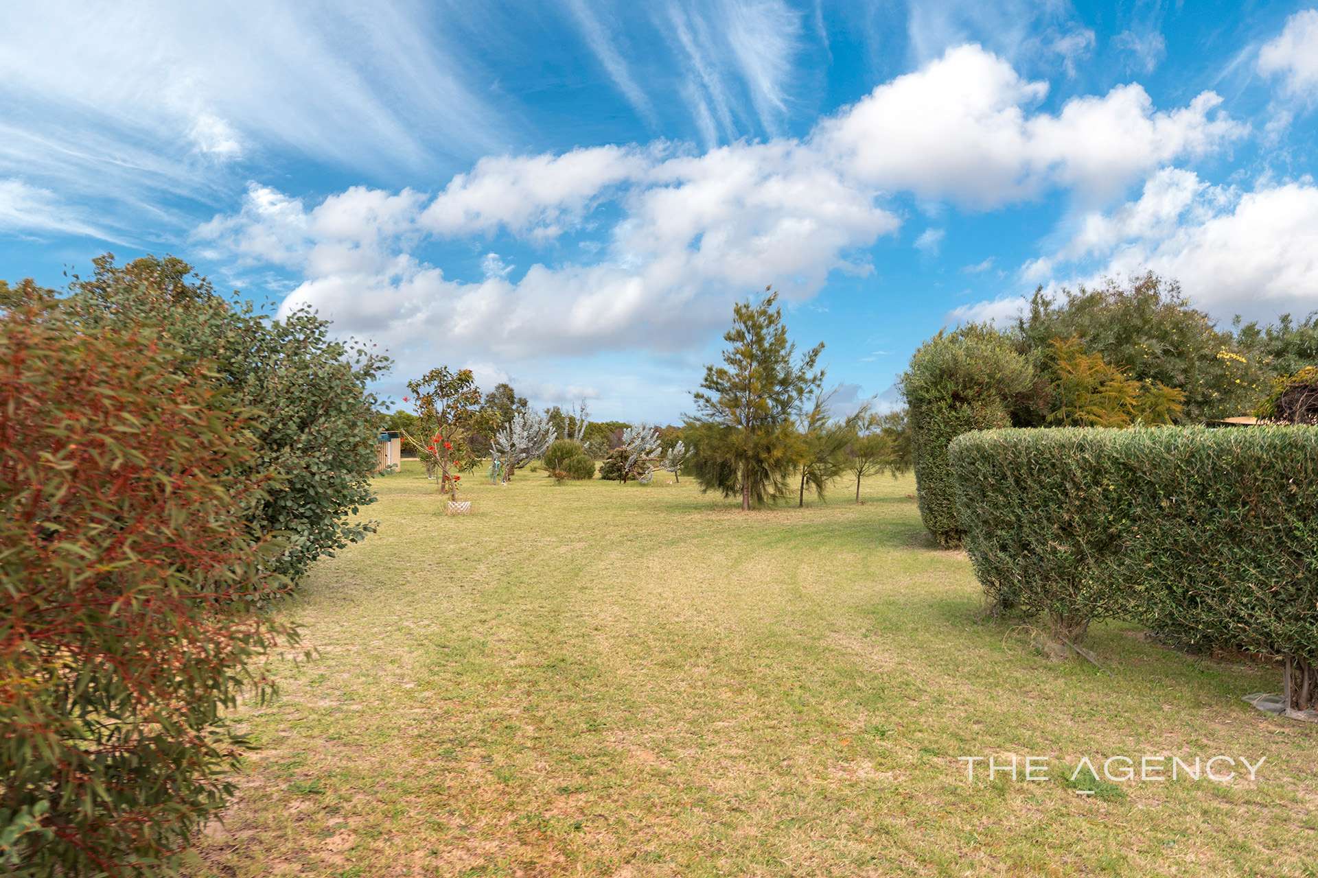 5 Superior View, Moresby For Sale by Farmbuy.com - image 2