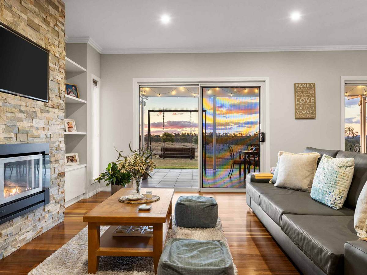173 Pipeline Road, Meringandan For Sale by Farmbuy.com - image 5