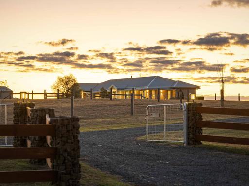 173 Pipeline Road, Meringandan QLD 4352