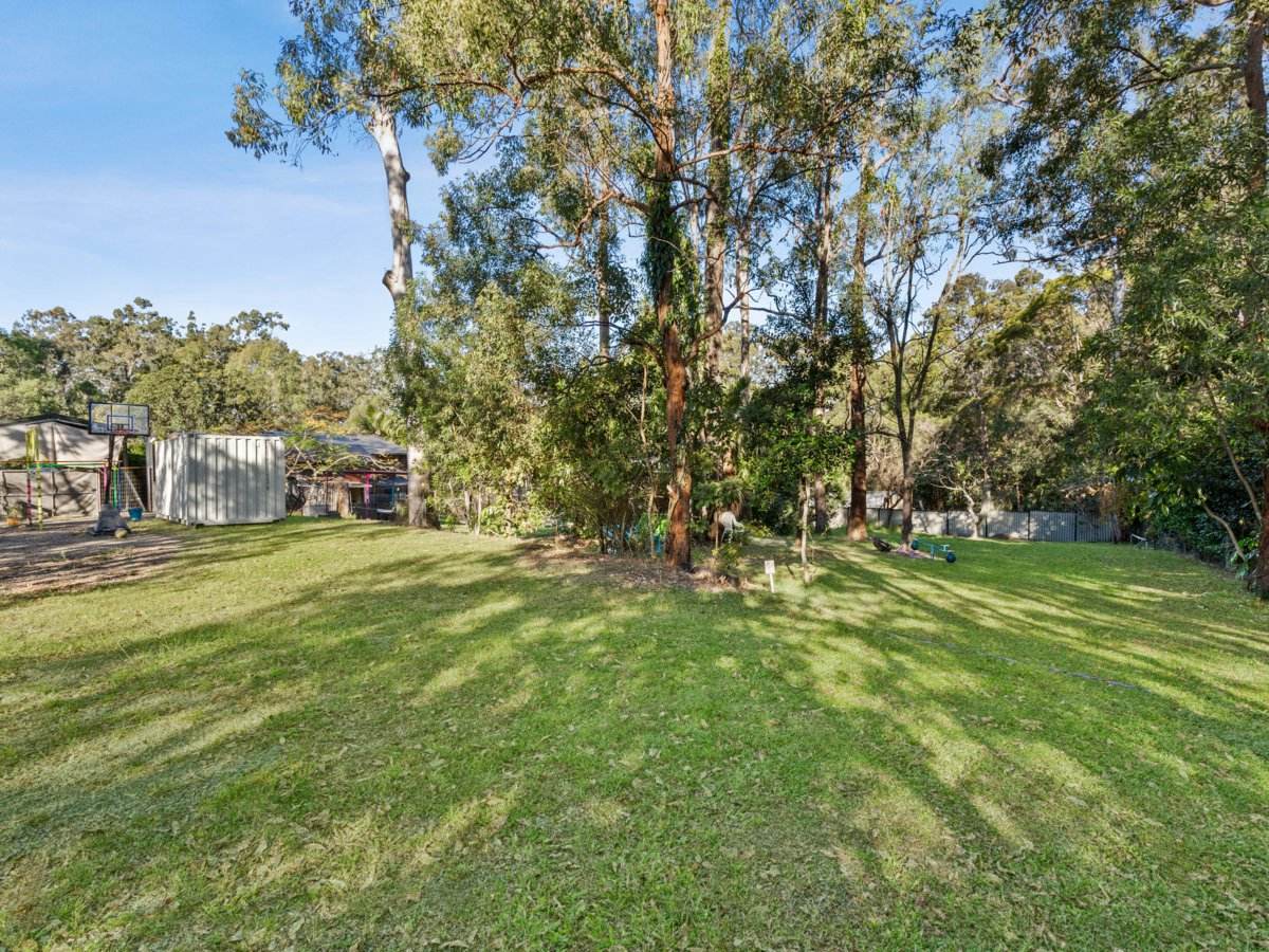 23 Hardys Road, Mudgeeraba For Sale by Farmbuy.com - image 8
