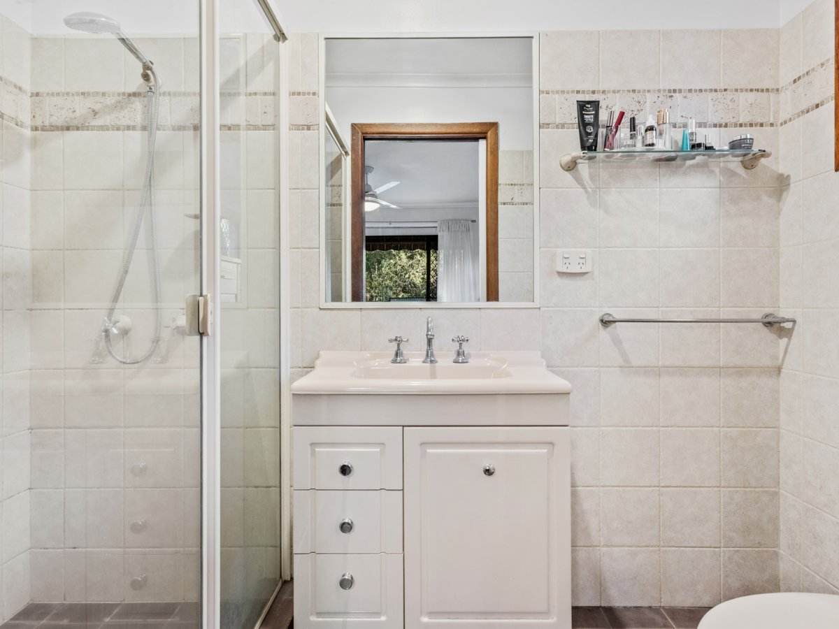 23 Hardys Road, Mudgeeraba For Sale by Farmbuy.com - image 20