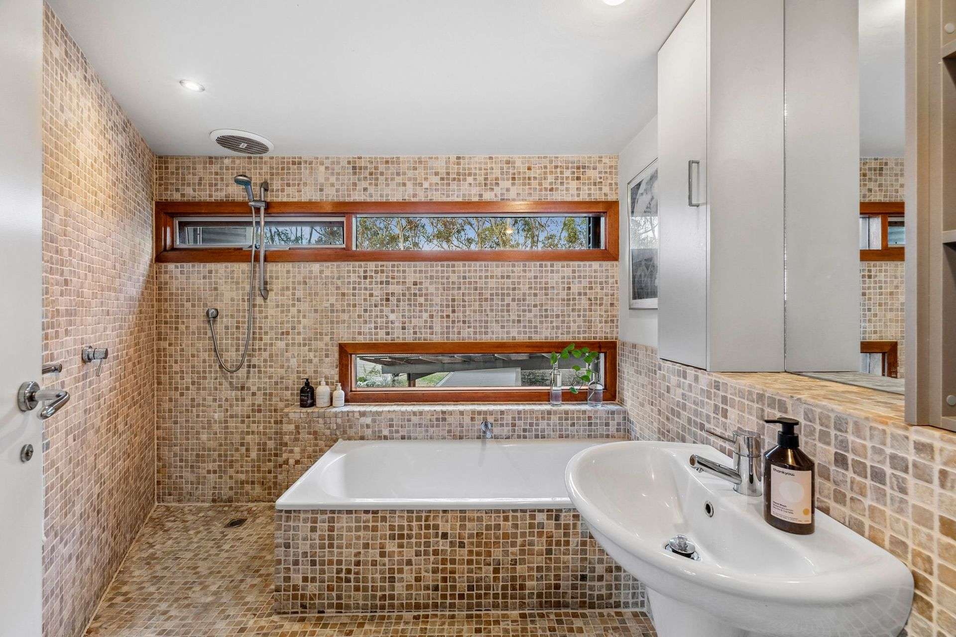 40 Manresa Road, Curlewis For Sale by Farmbuy.com - image 14
