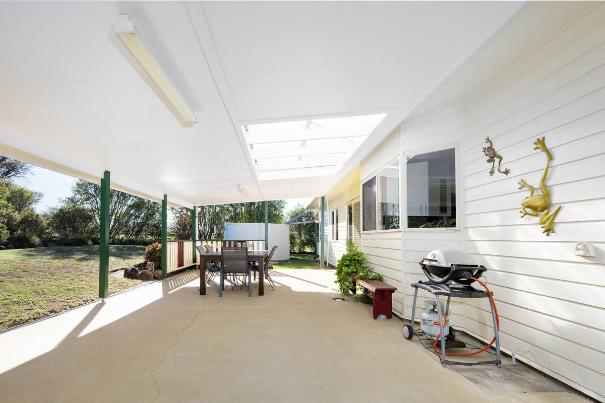 47 Halls Road, Yangan For Sale by Farmbuy.com - image 29