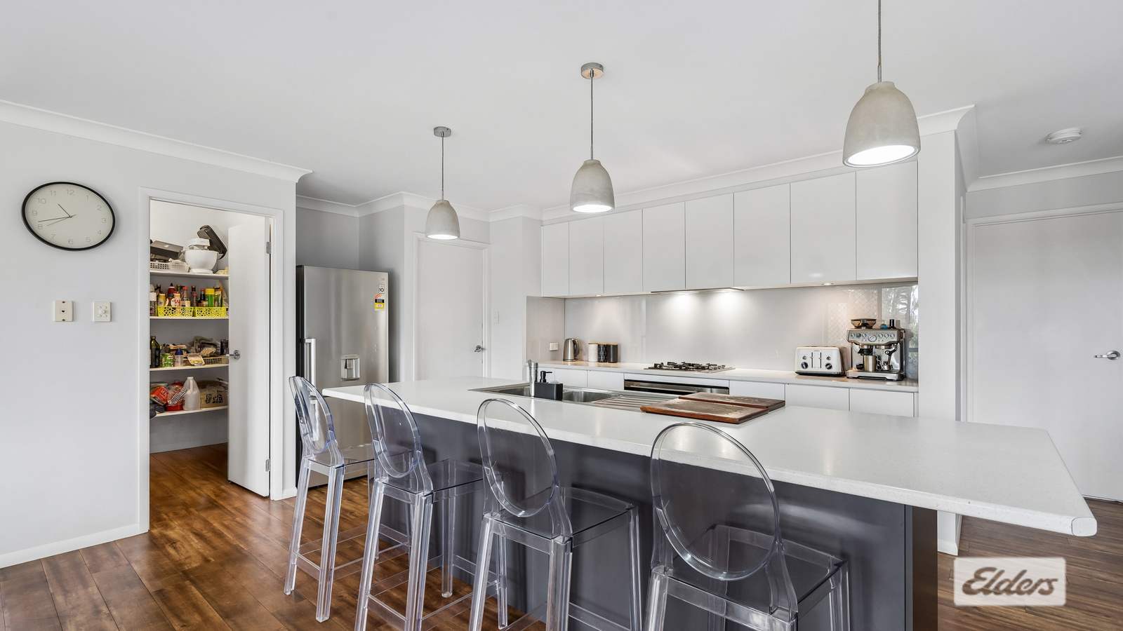 3 Hanlon Court, Laidley Heights For Sale by Farmbuy.com - image 2