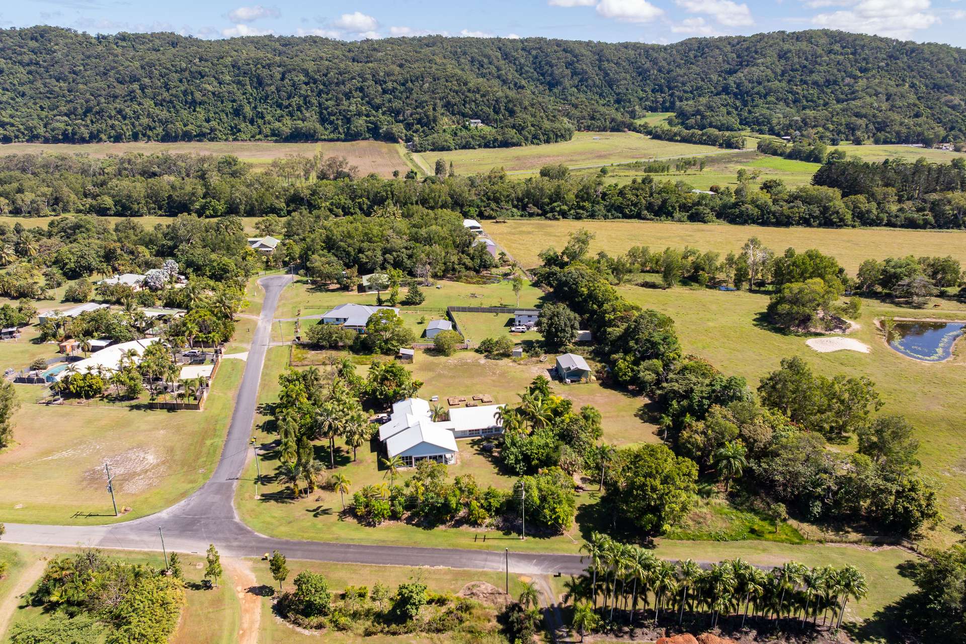 1 Bowman Close, Wonga Beach For Sale by Farmbuy.com - image 11