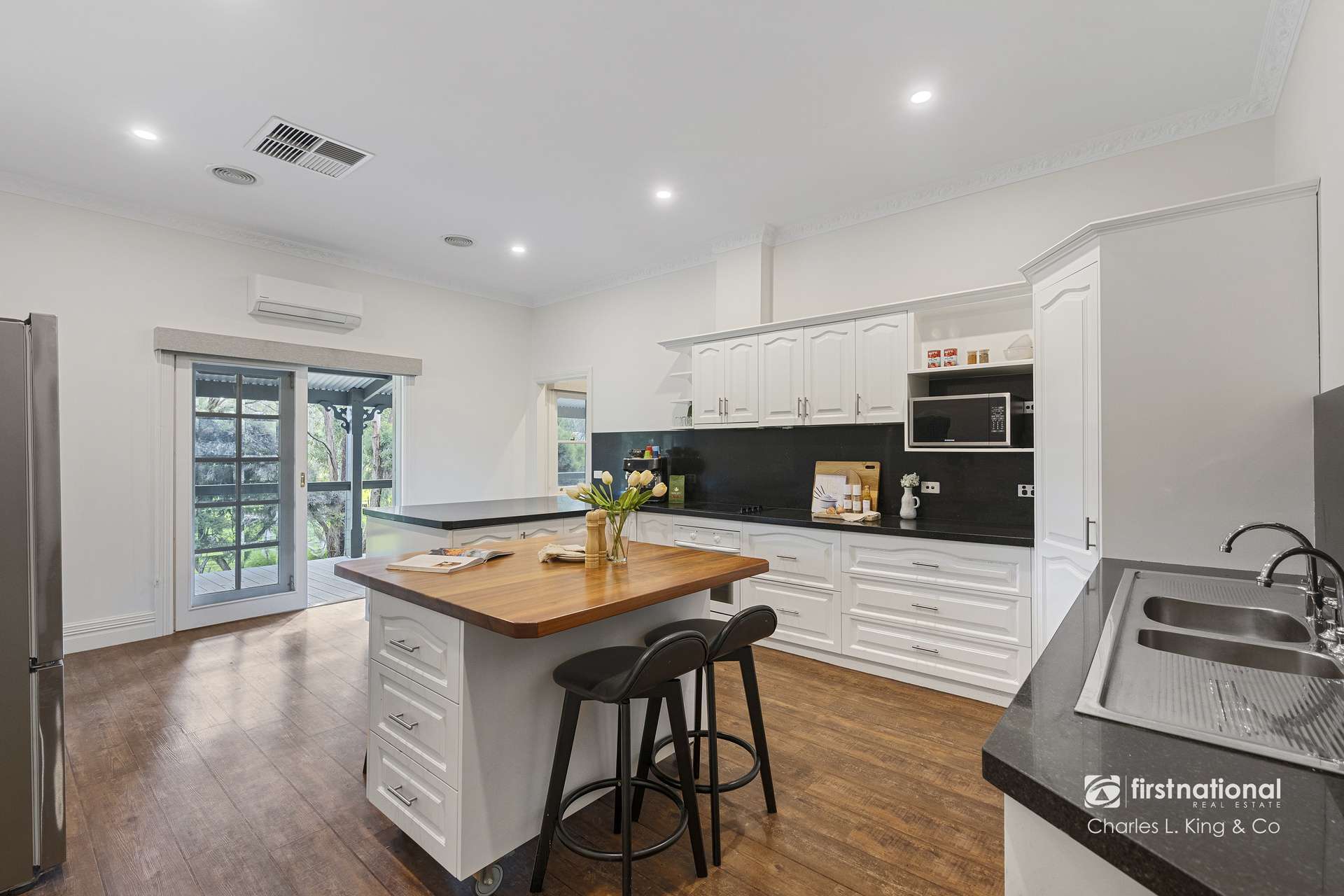 180 River Avenue, Echuca For Sale by Farmbuy.com - image 5