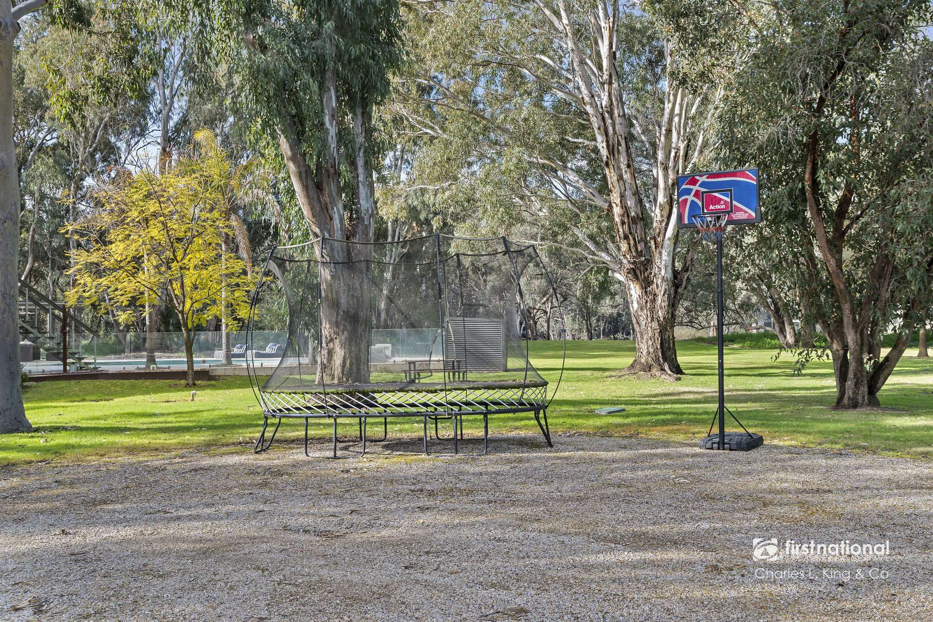 180 River Avenue, Echuca For Sale by Farmbuy.com - image 28