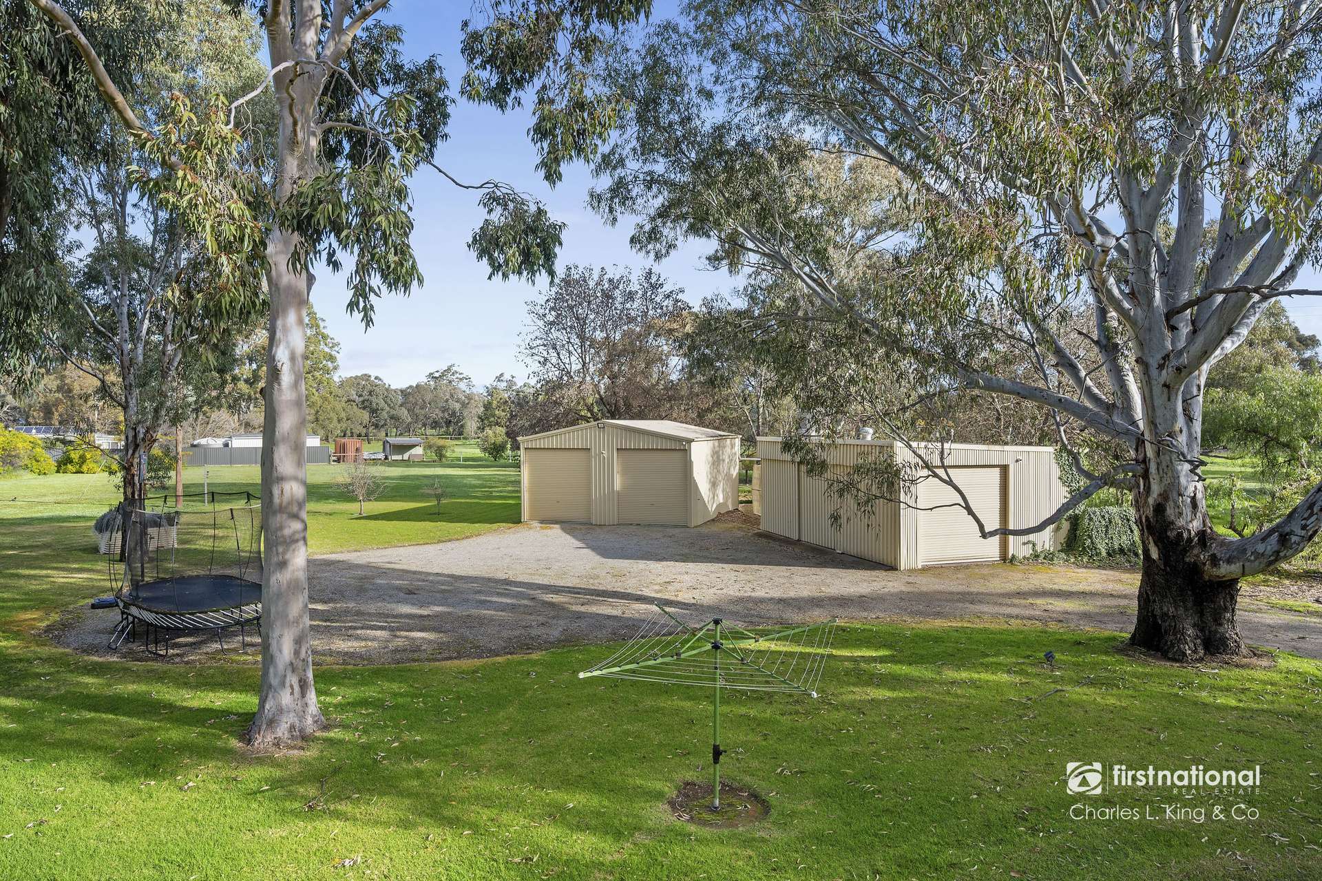 180 River Avenue, Echuca For Sale by Farmbuy.com - image 31