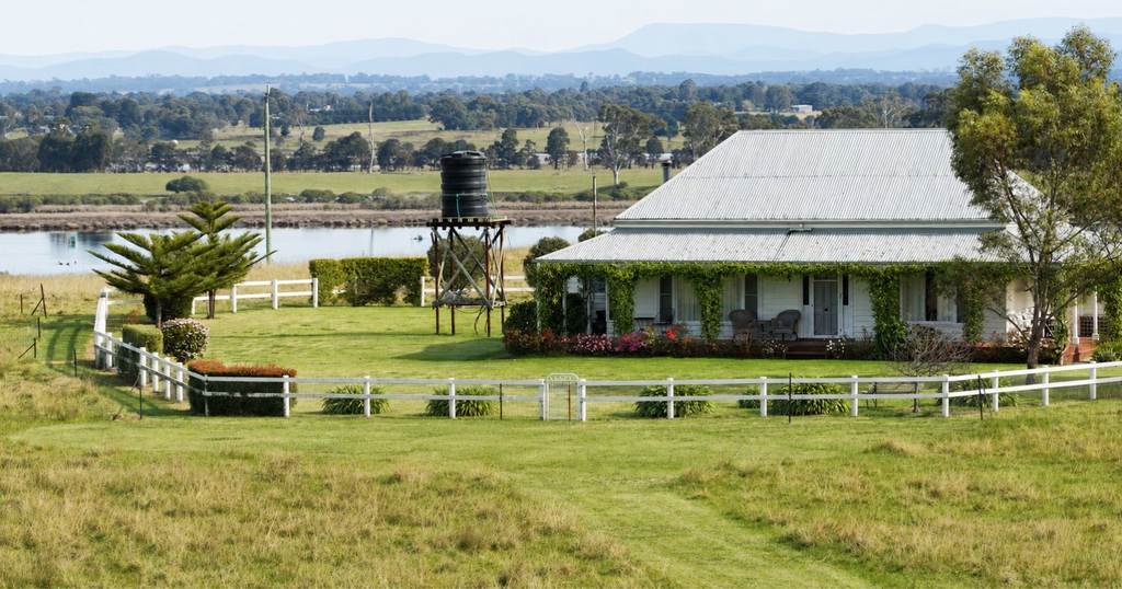 216 Ellasville Road, Nicholson VIC 3882