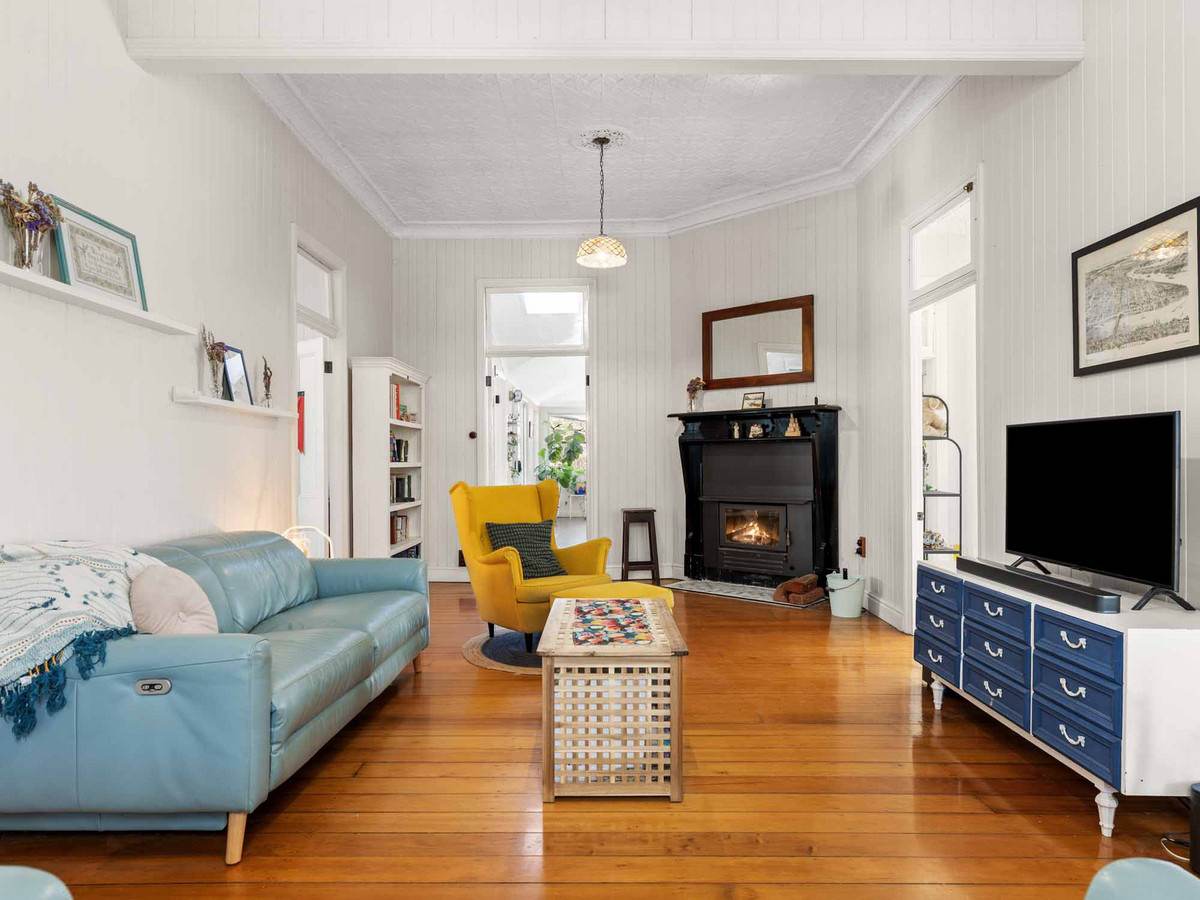 75 Canning Street, Warwick For Sale by Farmbuy.com - image 7
