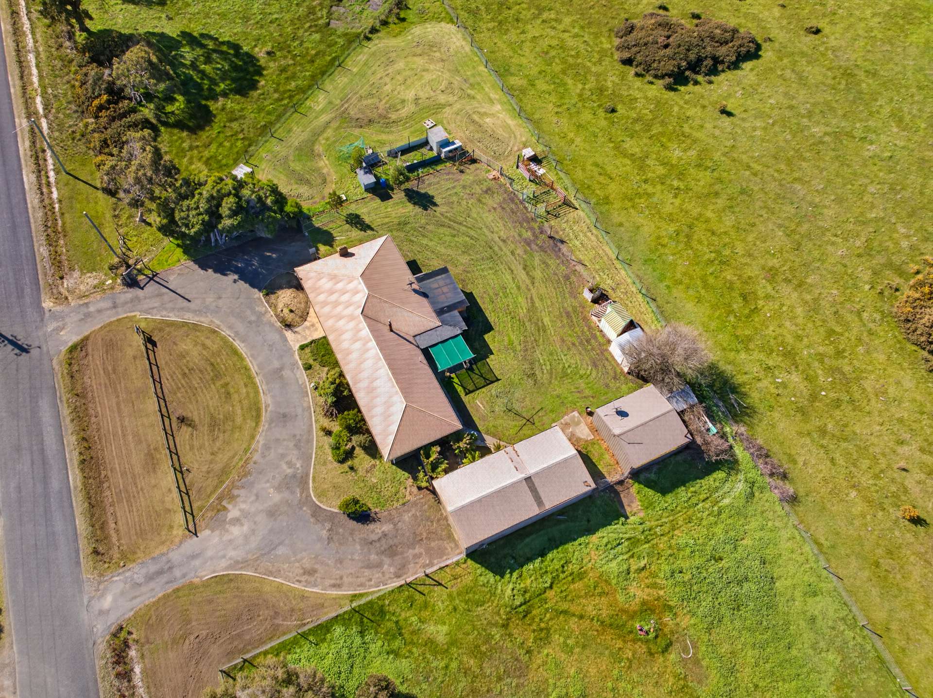 70 Arnold Street, George Town For Sale by Farmbuy.com - image 2