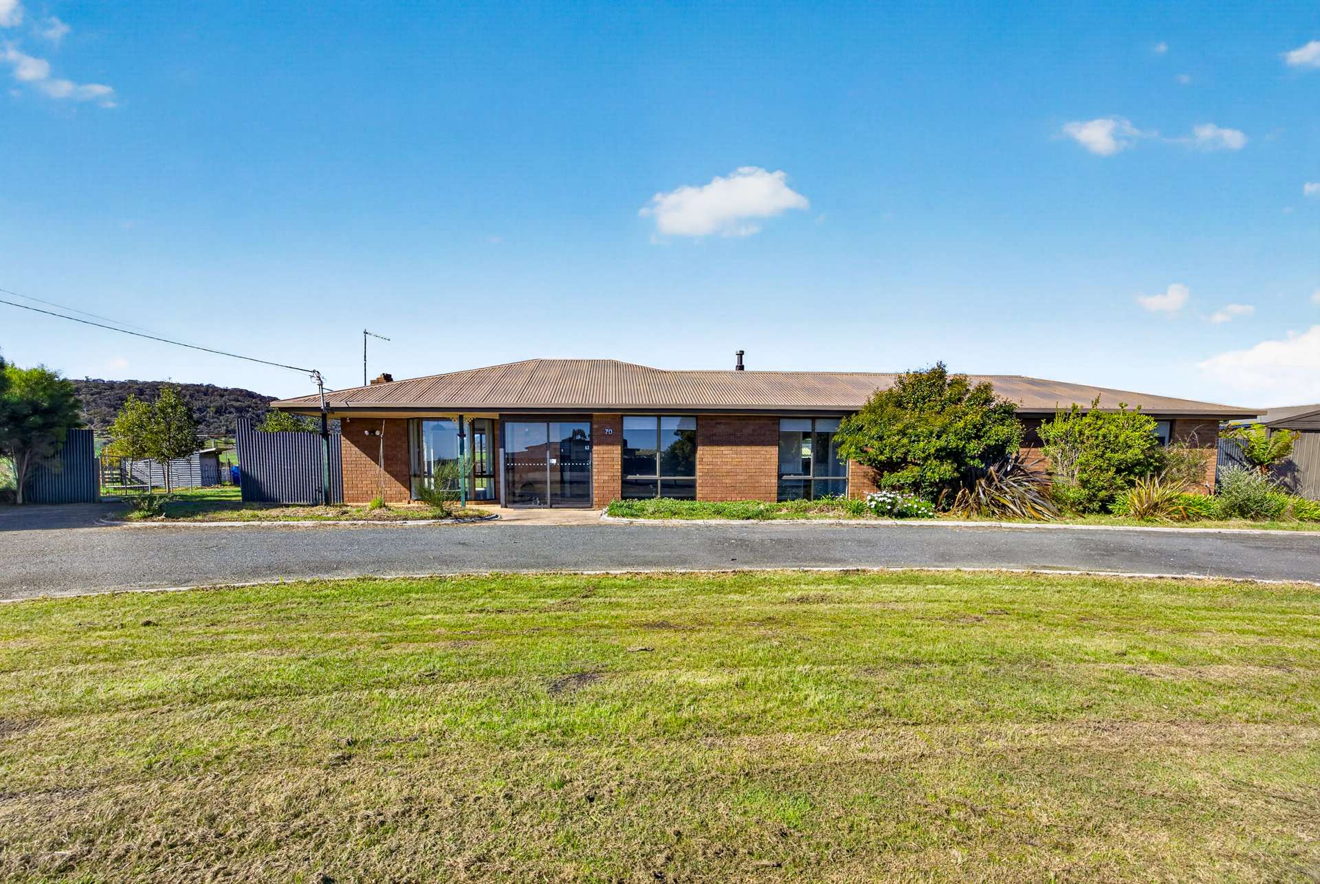 70 Arnold Street, George Town For Sale by Farmbuy.com - image 6