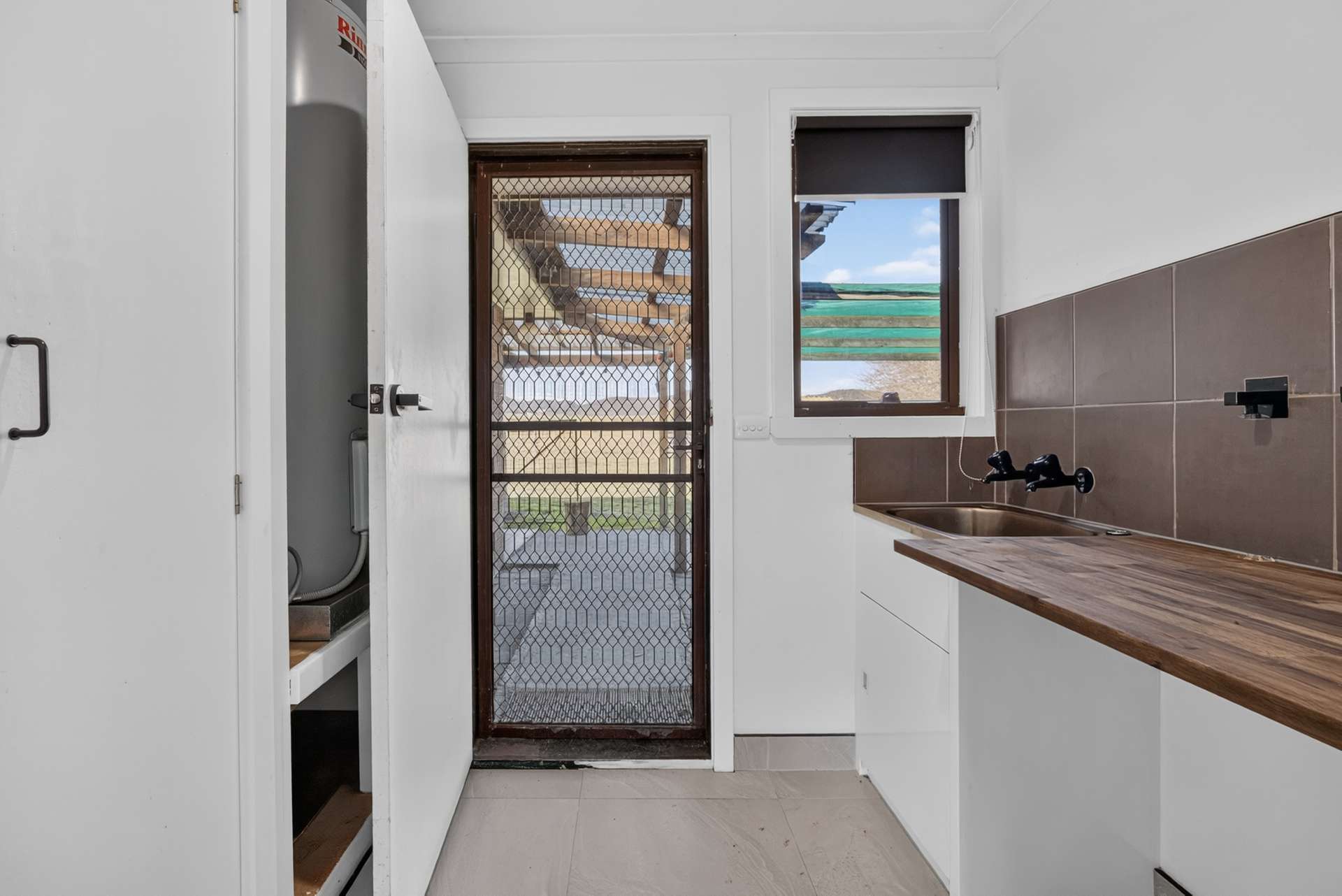 70 Arnold Street, George Town For Sale by Farmbuy.com - image 32