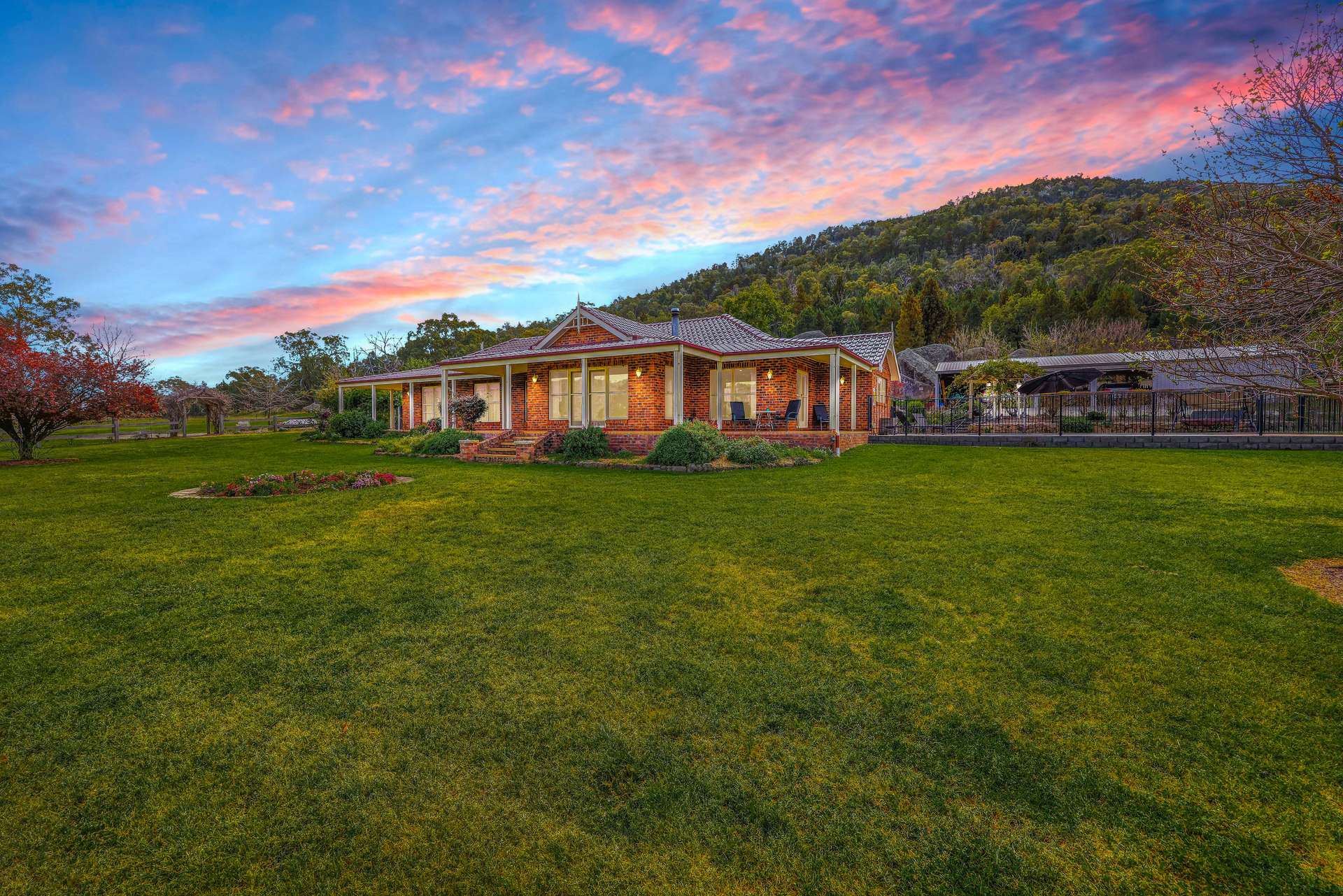 1519 Upper Moore Creek Road, Tamworth Auction by Farmbuy.com - image 1