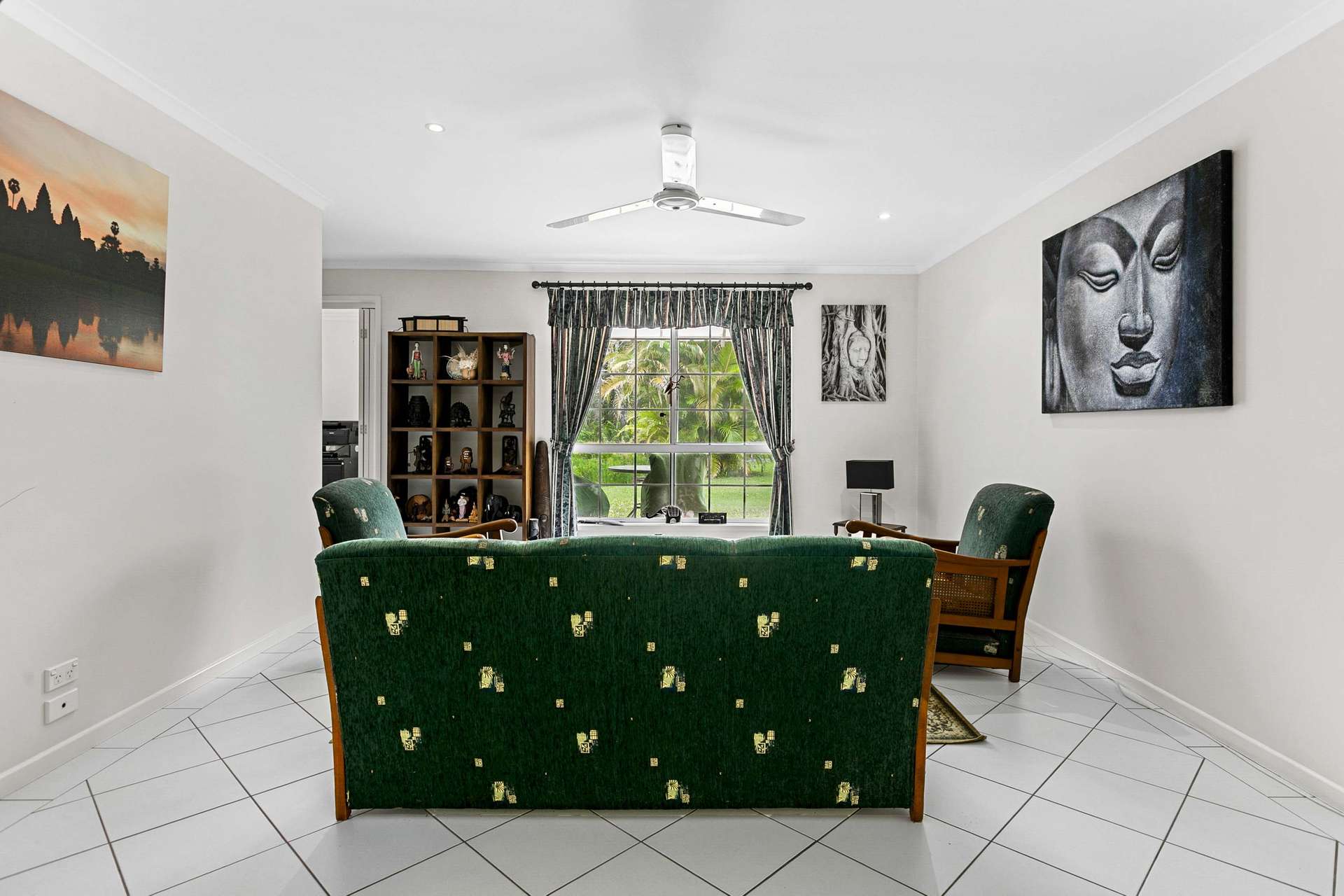 7 Mexican Court, Urangan For Sale by Farmbuy.com - image 14