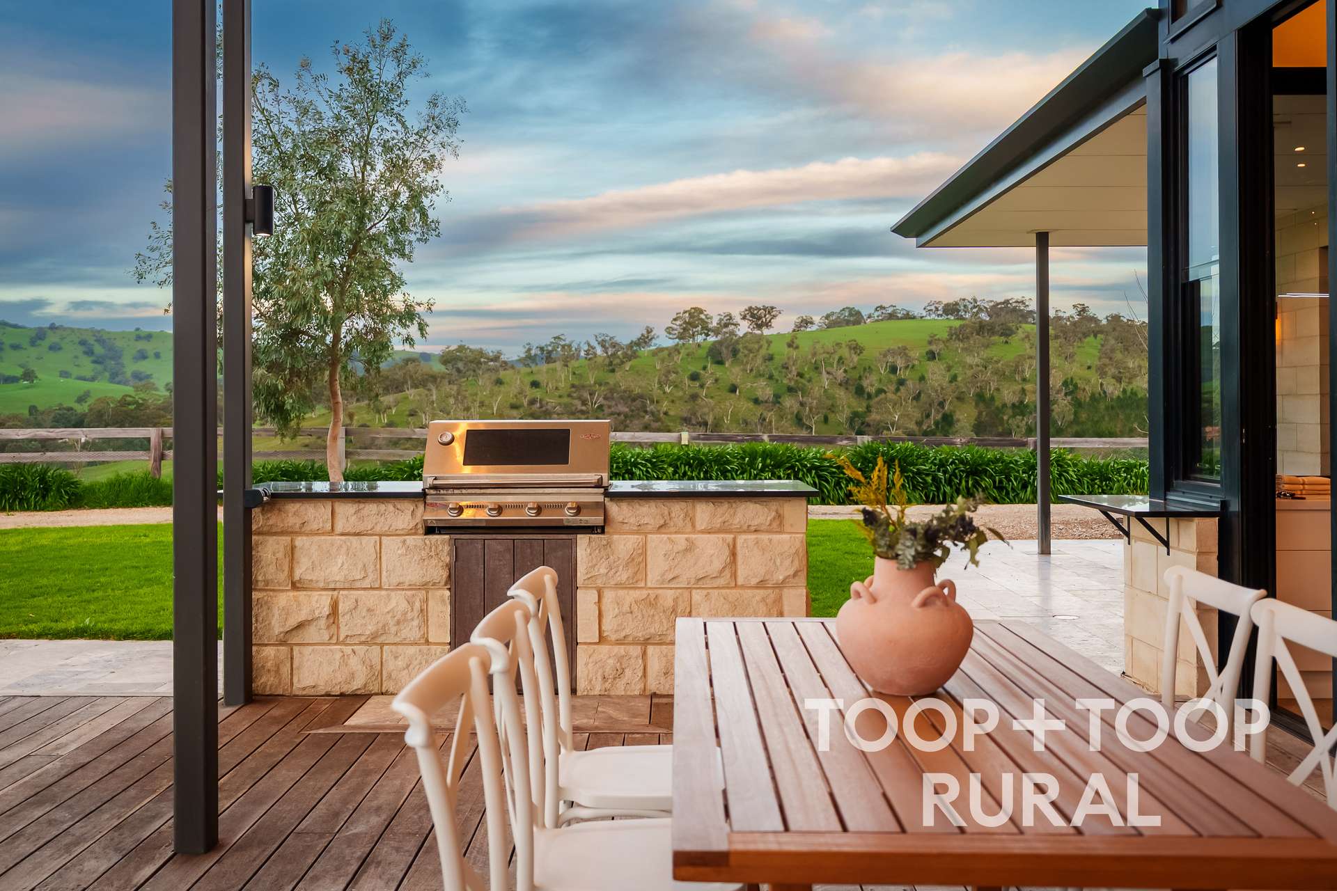 109 Springton Road, Williamstown For Sale by Farmbuy.com - image 2
