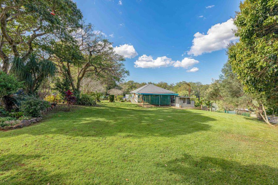 63 Summit Road, Pomona For Sale by Farmbuy.com - image 9
