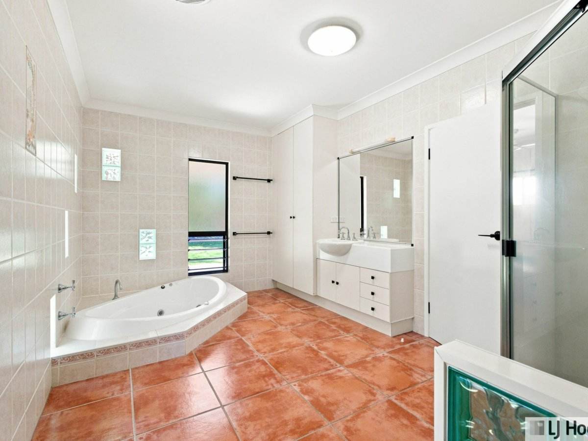 24 Sullivan Road, Carruchan For Sale by Farmbuy.com - image 16