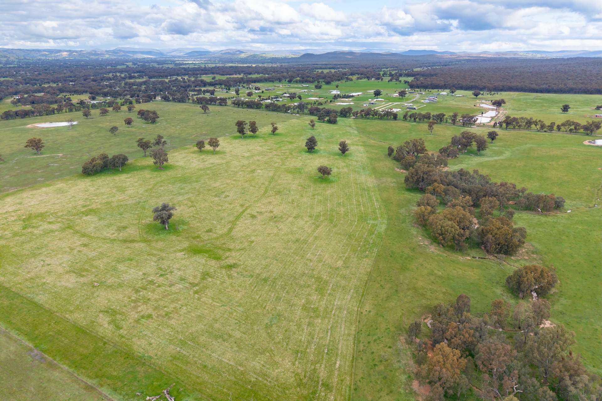 134 Soldiers Road, Barnawartha Auction by Farmbuy.com - image 21