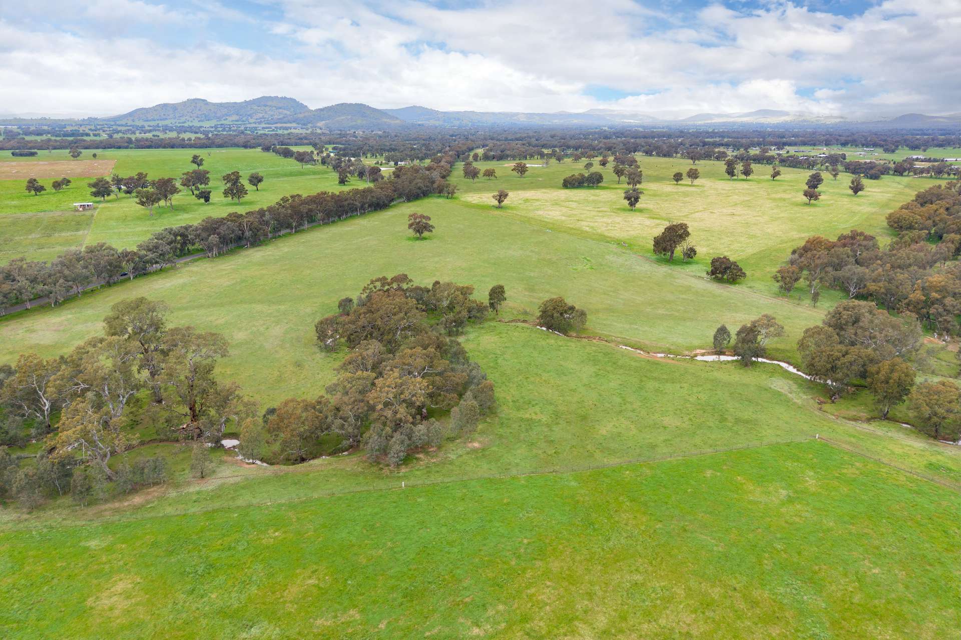 134 Soldiers Road, Barnawartha Auction by Farmbuy.com - image 13