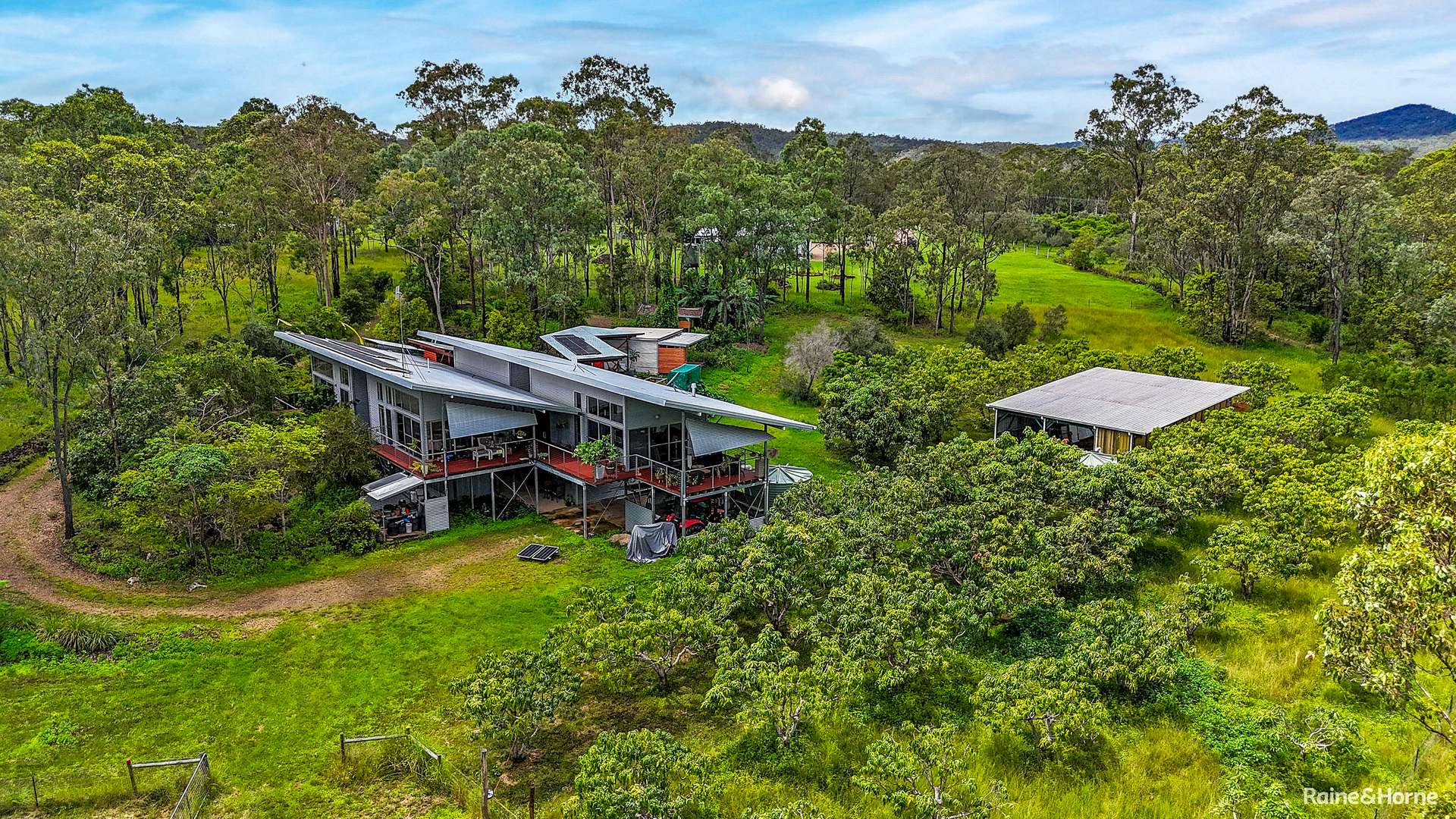 82 Eucalyptus Road, Millstream For Sale by Farmbuy.com - image 1