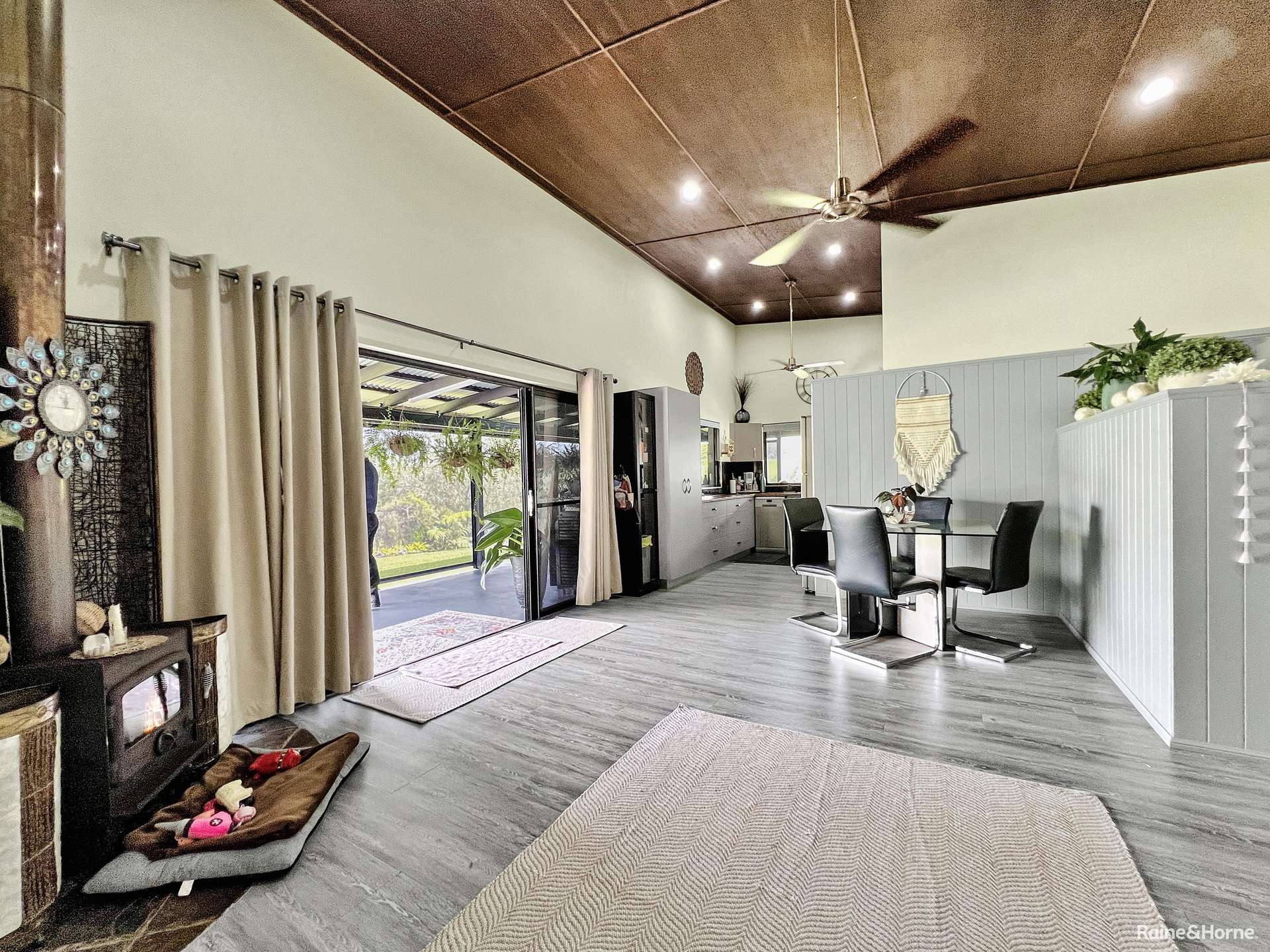 17 Cahill Close, Peeramon For Sale by Farmbuy.com - image 3