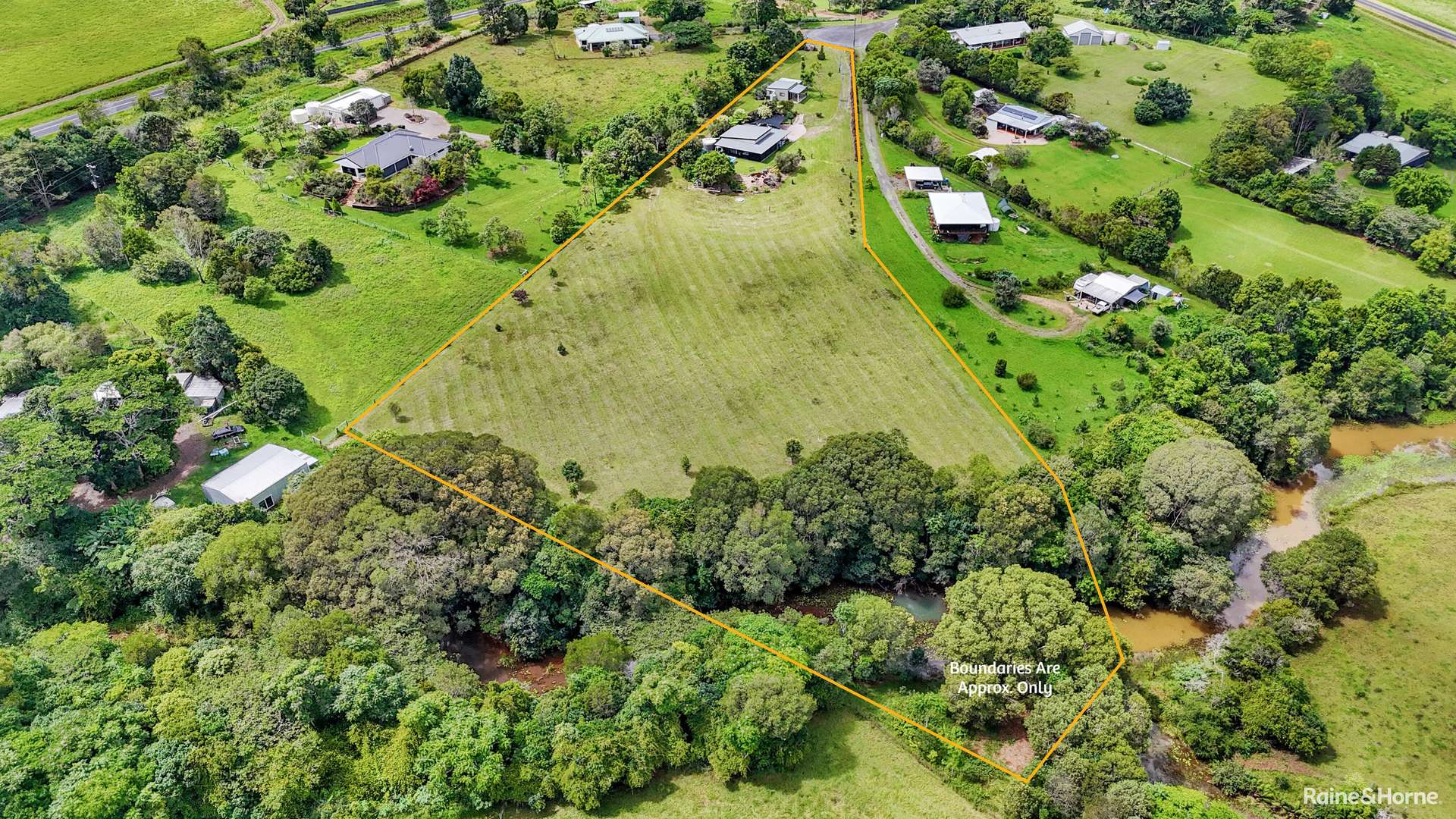 17 Cahill Close, Peeramon For Sale by Farmbuy.com - image 27