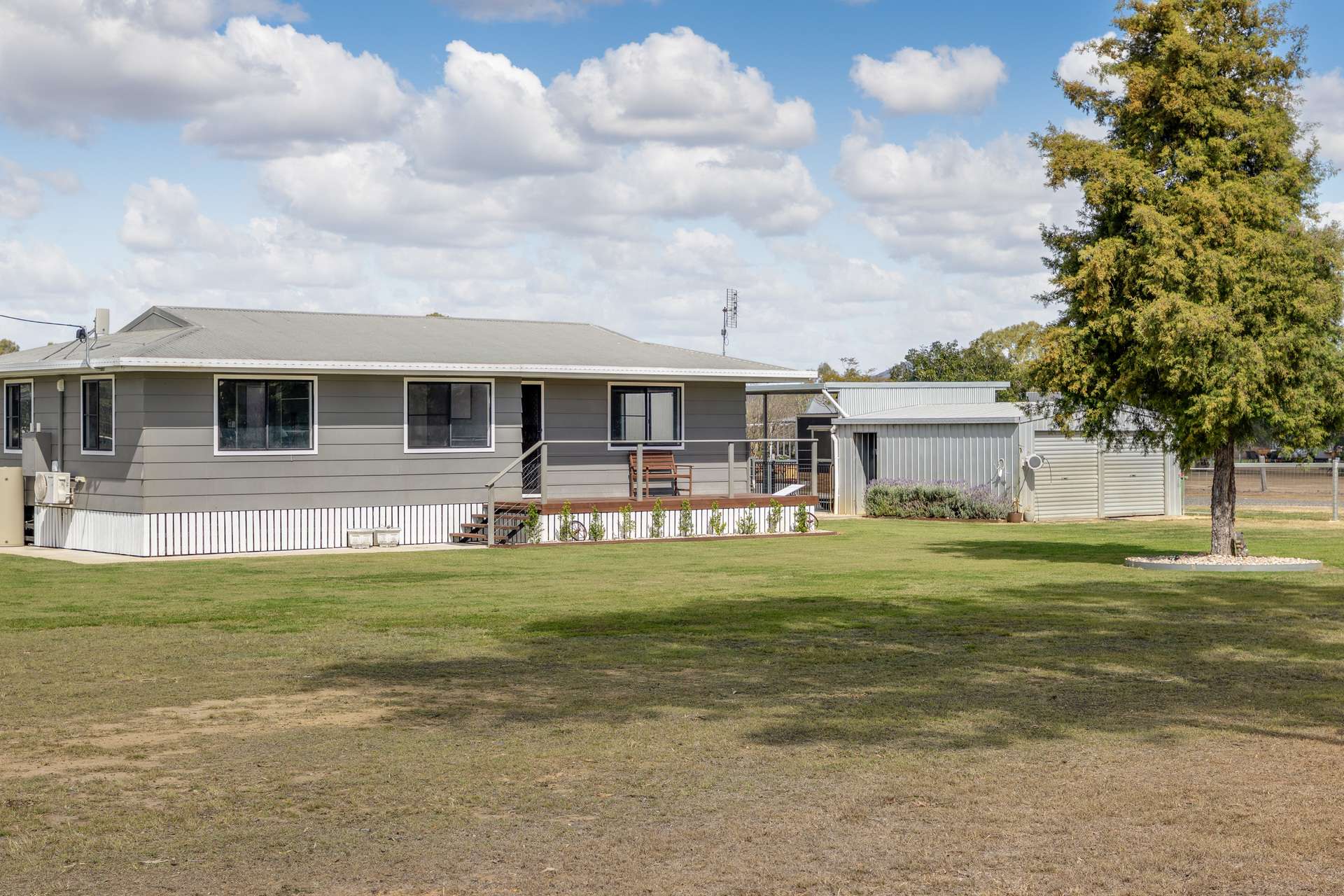 42 Trost Street, Helidon For Sale by Farmbuy.com - image 2